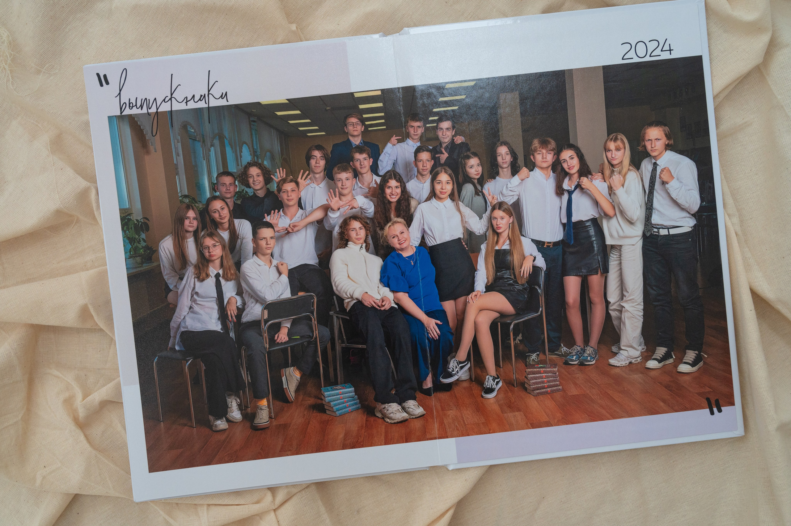 Выпускной школьный альбом для старших классов. Выпускные альбомы для школы и детского сада в СПб и ЛО