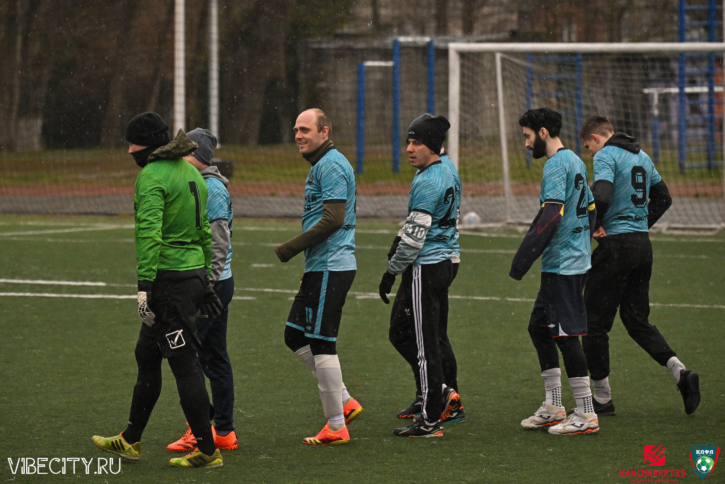 XX ЧЕМПИОНАТ КАЛИНИНГРАДСКОЙ ЛФЛ КАНЦМАРКЕТ39 сезона 2024–2025 гг. VIBECITY.RU Вайб Сити Ру Фоторепортажи Фотоотчеты Калининград