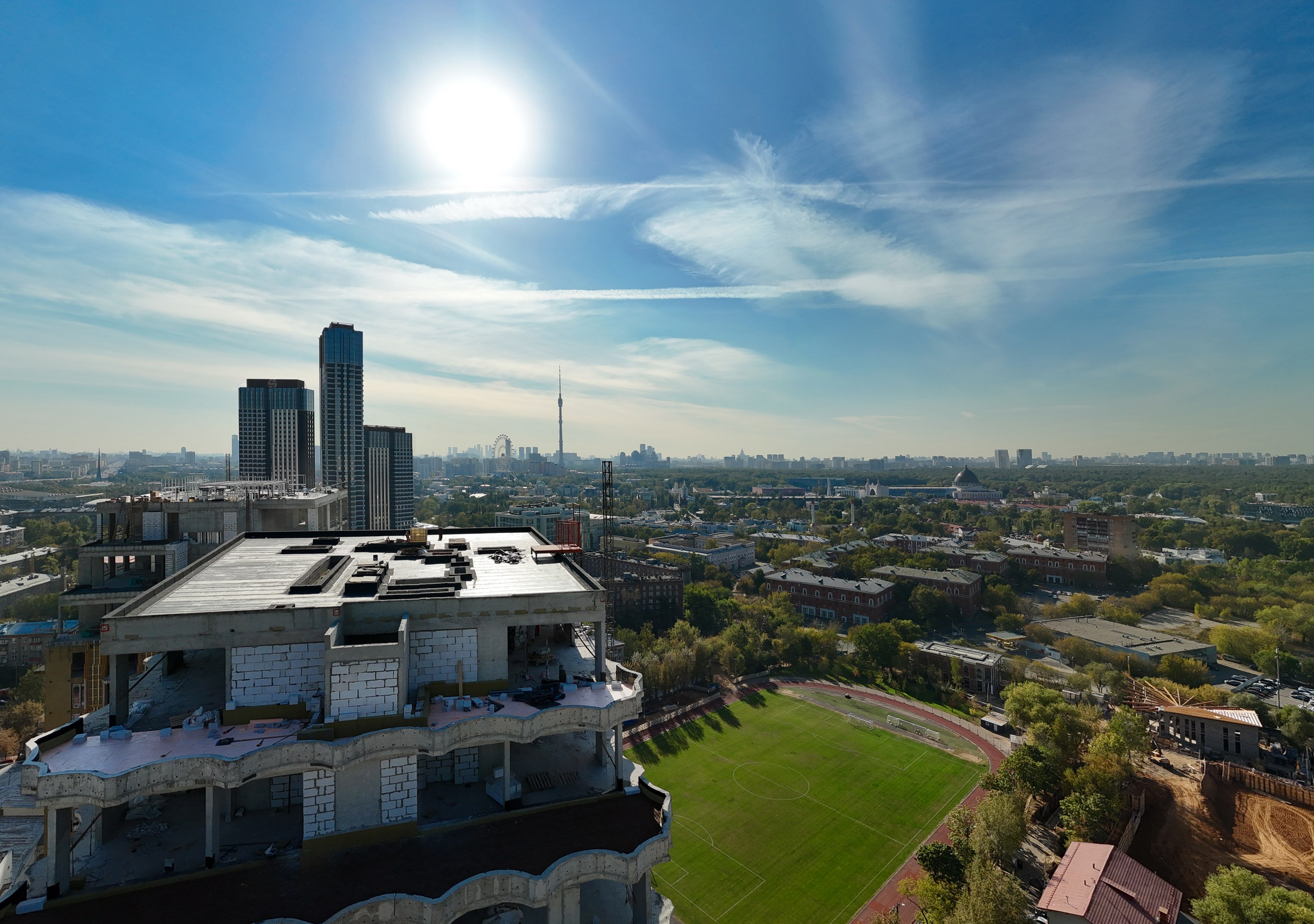 Архитектура и недвижимость. Ход строительства. Съемка с дрона. Профессиональное решение для частных лиц и бизнеса
