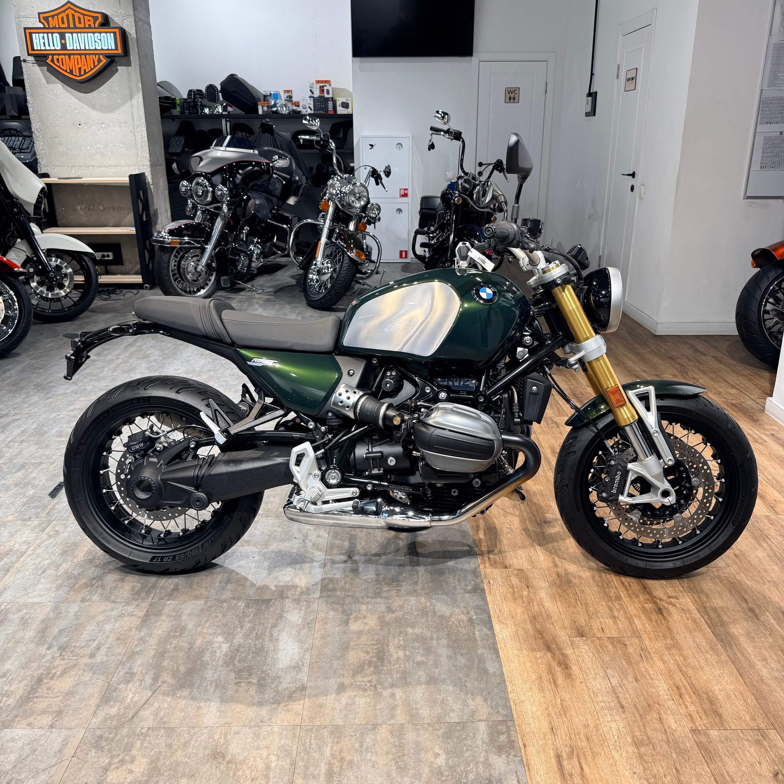 2024 BMW R Nine T San Remo Green (VIN WB10*6809). Hello Davidson, Москва. Только хорошие мотоциклы…