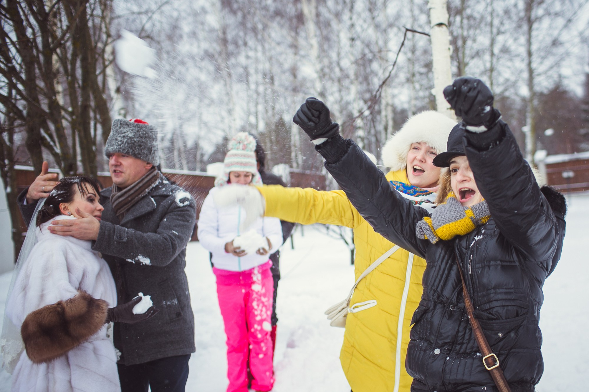 Зимняя свадьба в русских традициях. Семейный, портретный и свадебный фотограф в Санкт-Петербурге и Москве