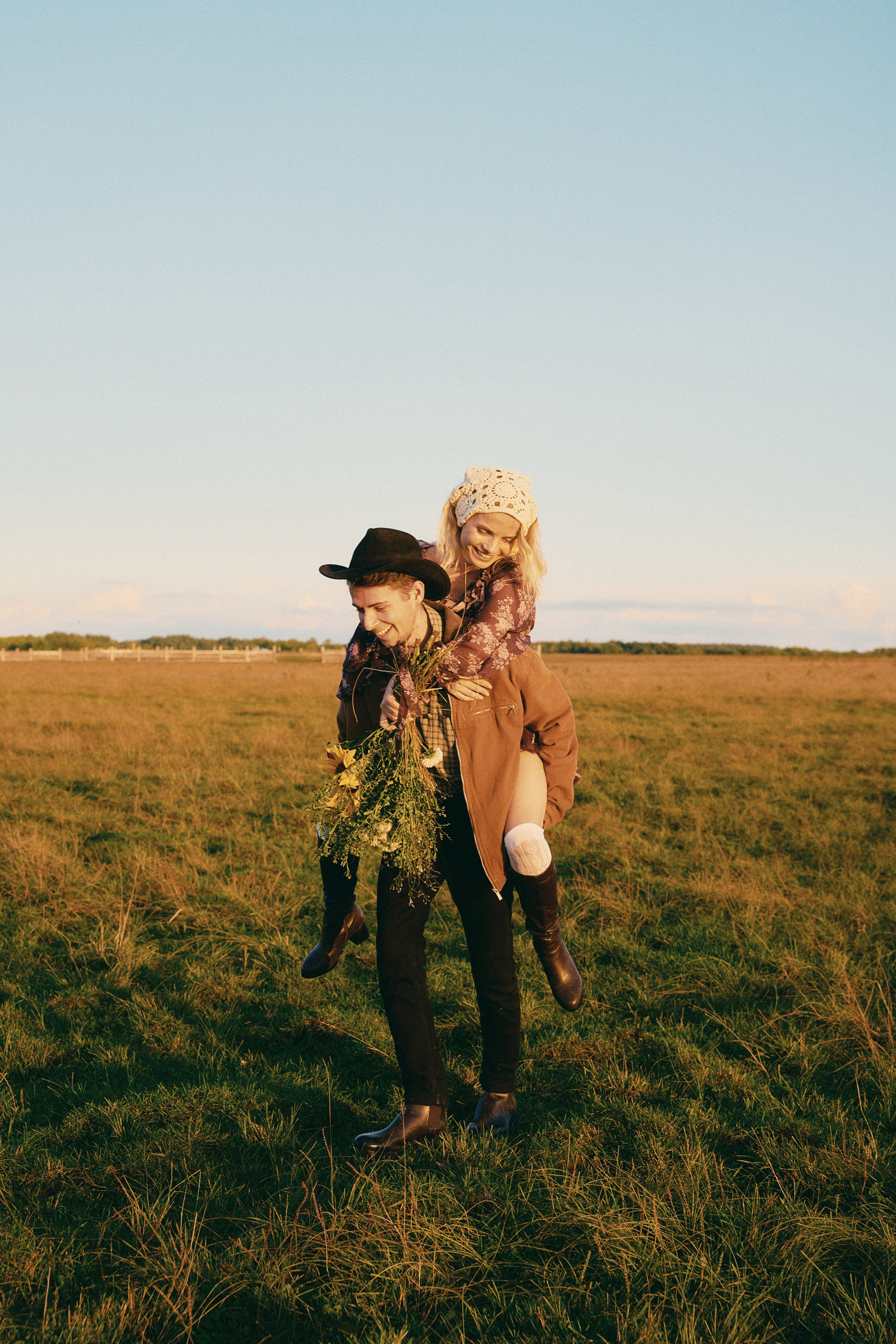 Лавстори — фотосессия пары с живыми эмоциями. Фотограф в Хабаровске Дмитрий Лемешков
