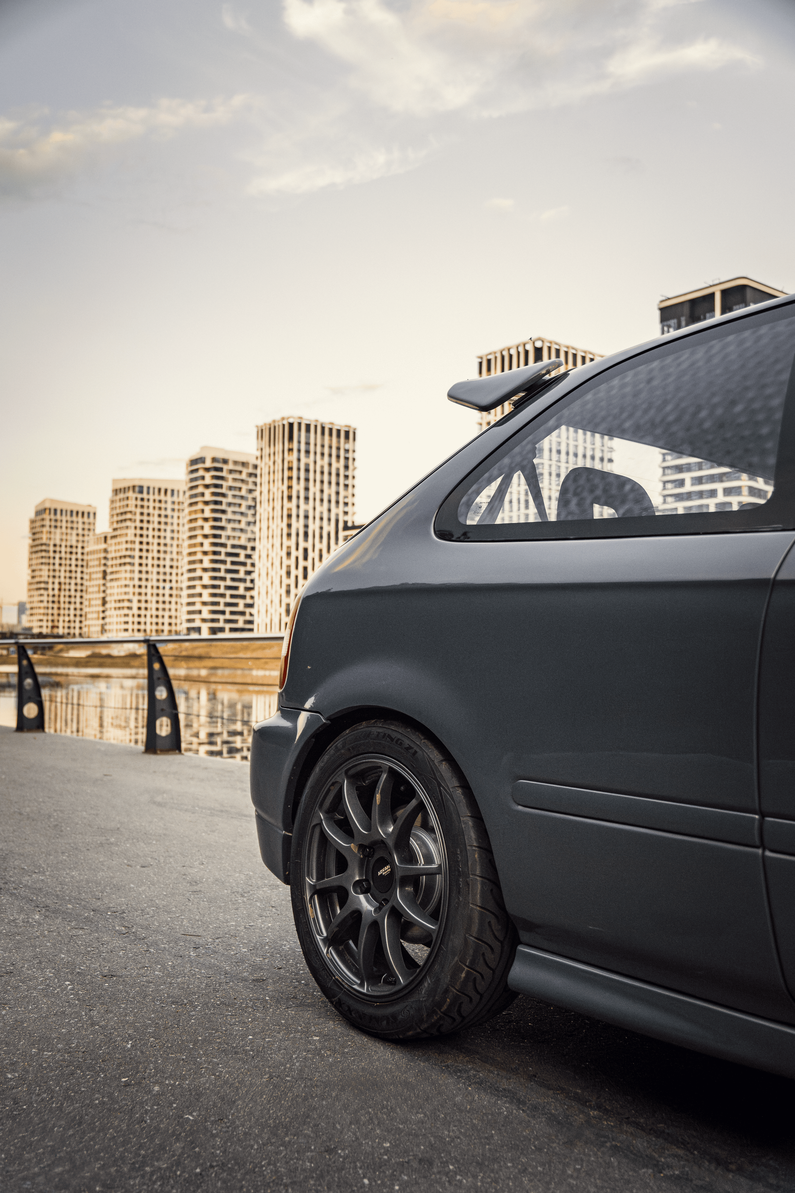 Honda Civic VI: безупречная серая мышка
