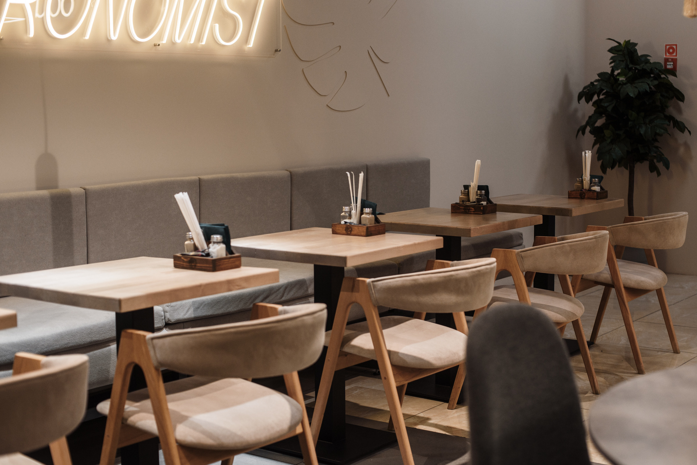 Интерьер. Фуд фотограф для ресторана Элина Брусенцева