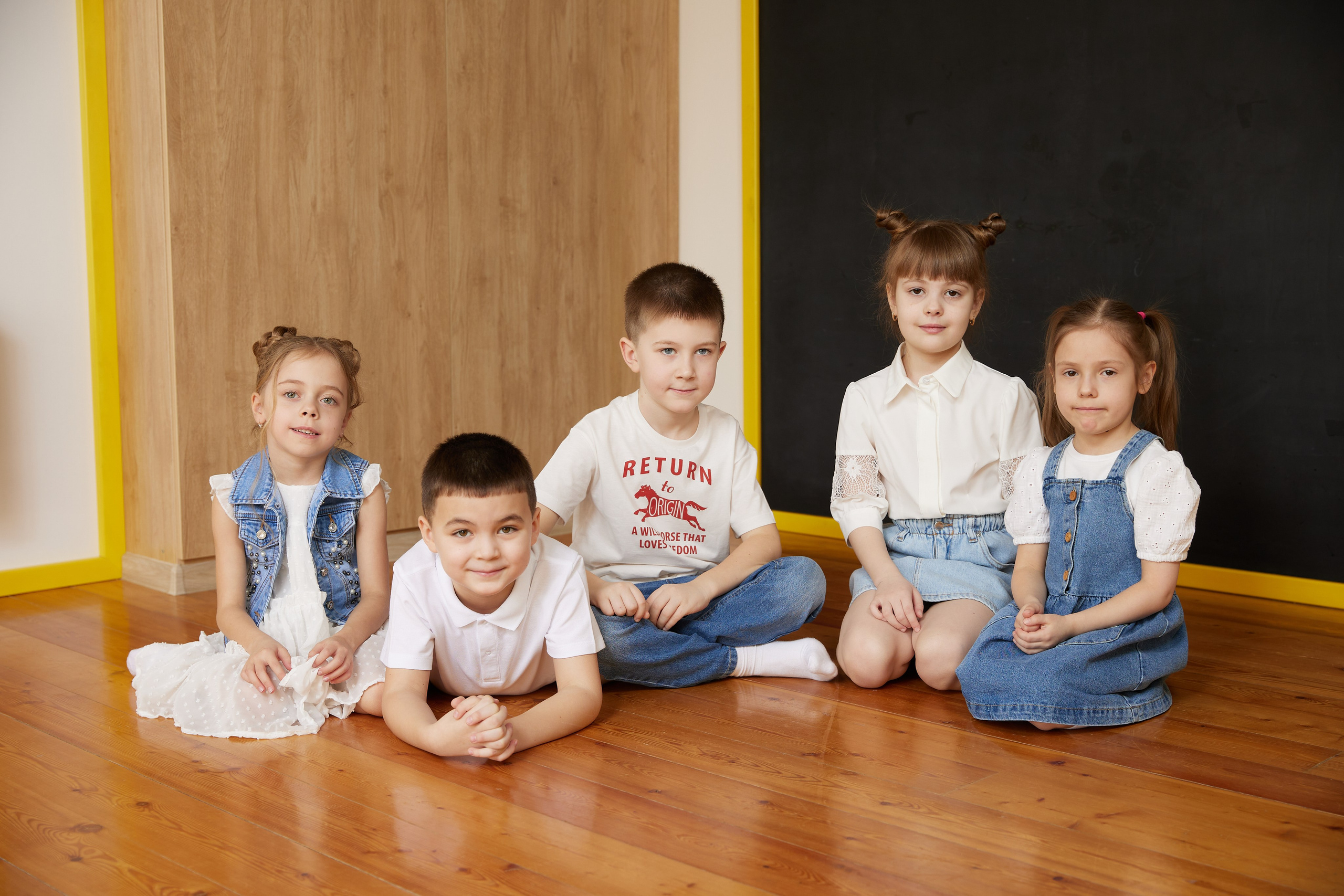 Выпускные альбомы для детского сада. Выпускные альбомы в Томске. Фотограф Сергей Стёпин