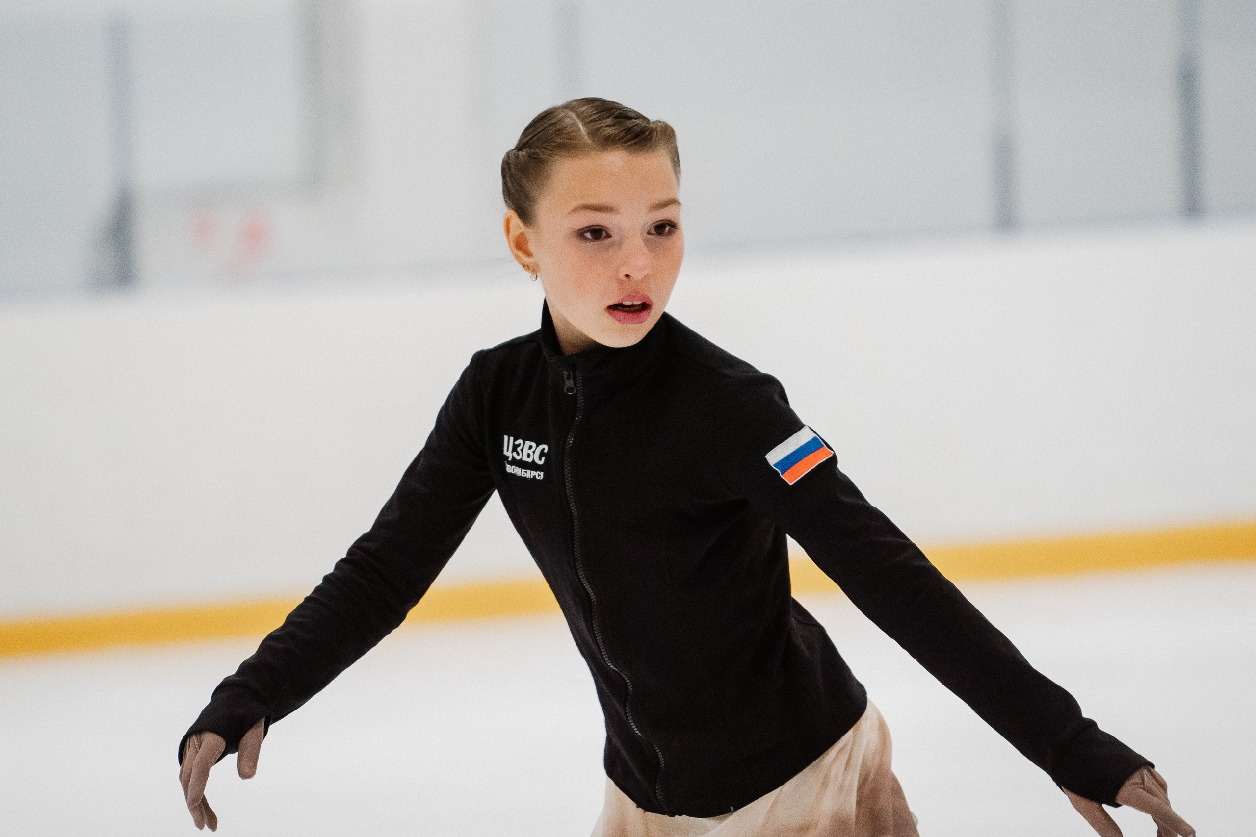 Соревнования по фигурному катанию на призы ФФКК НСО. Воробьева Ксения — Спортивный и танцевальный фотограф Новосибирск