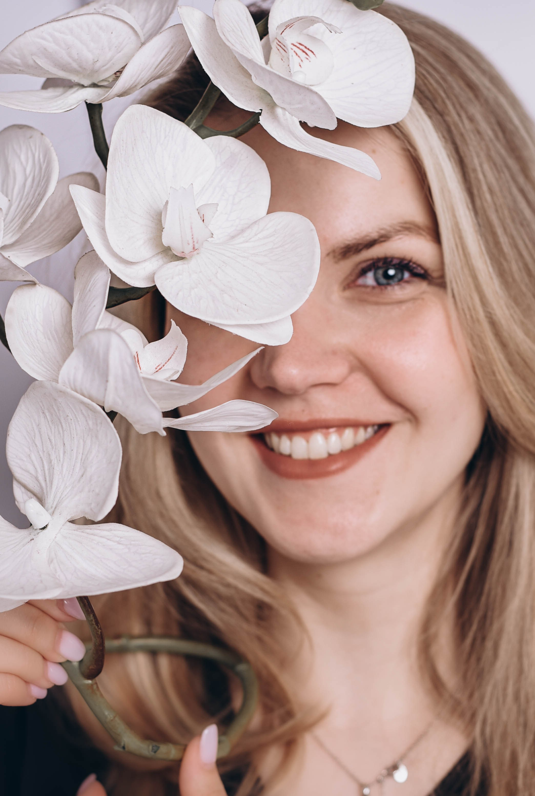 Студийная съемка для блога врача. Женский и семейный фотограф Людмила Богачкина