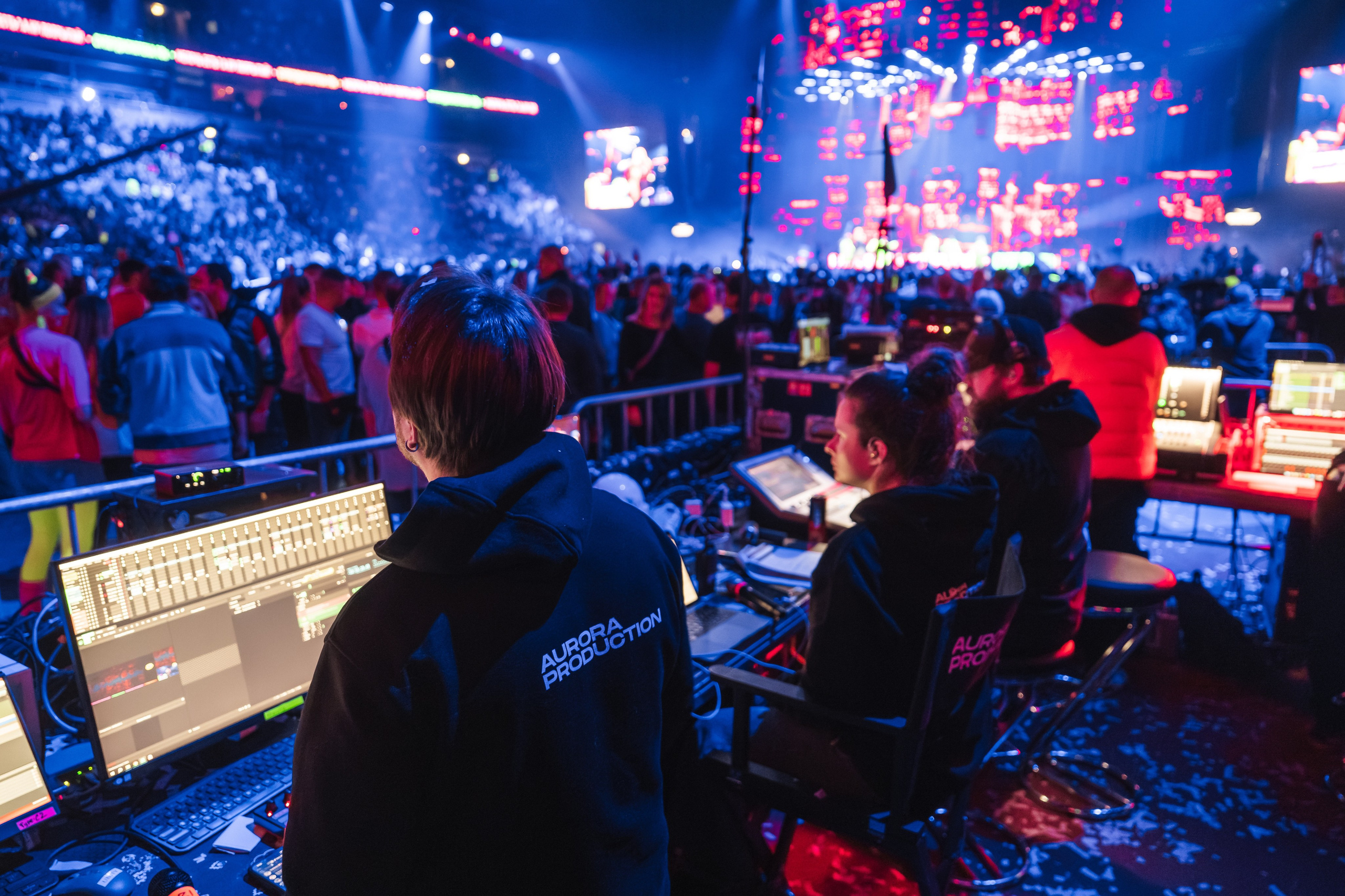 Superdiskoteka 90. Svyatoslav Bunkov | photographer