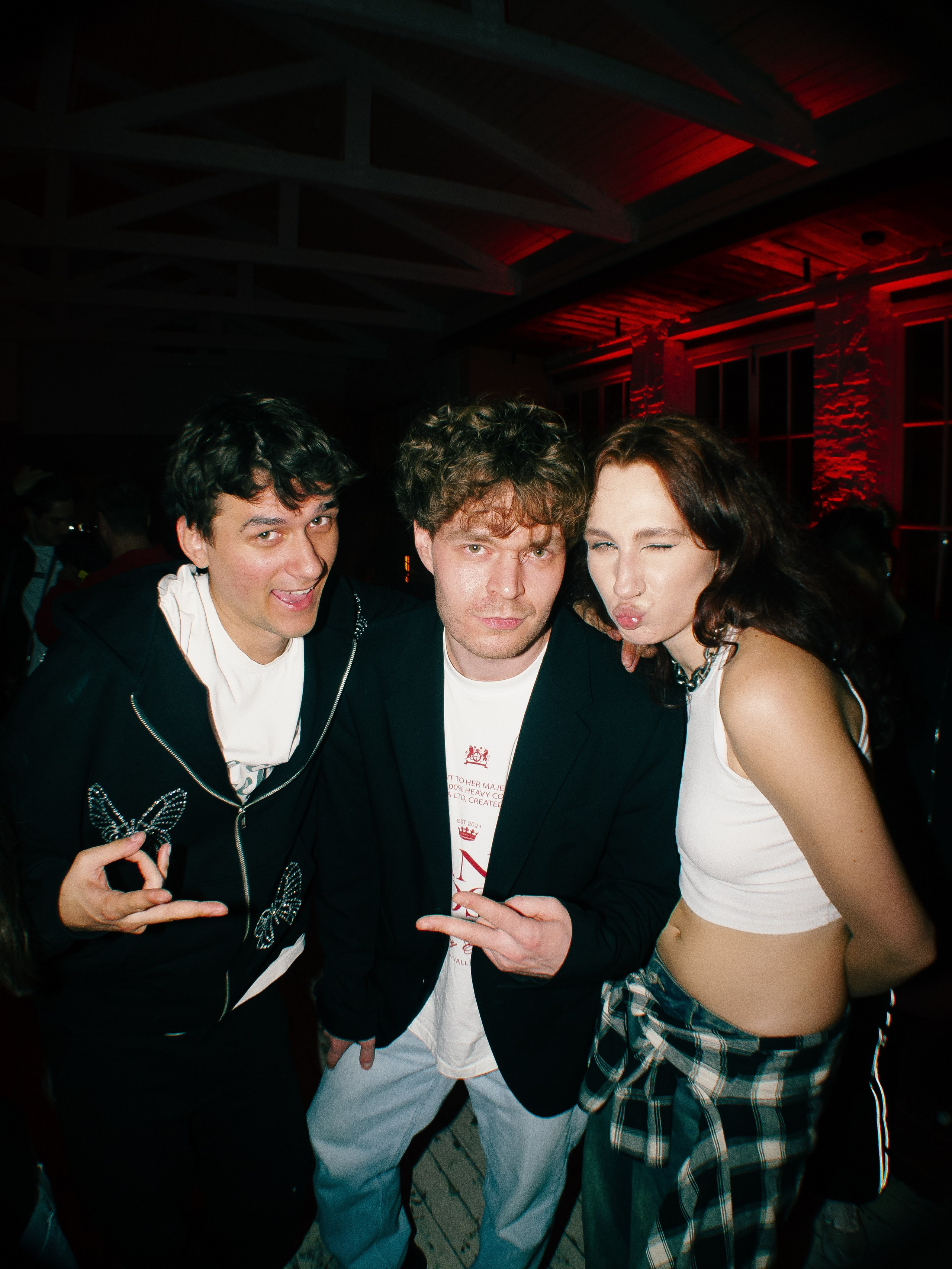 CONNECTED COMMUNITY. TENZO | Креативный продюсер / Арт-директор