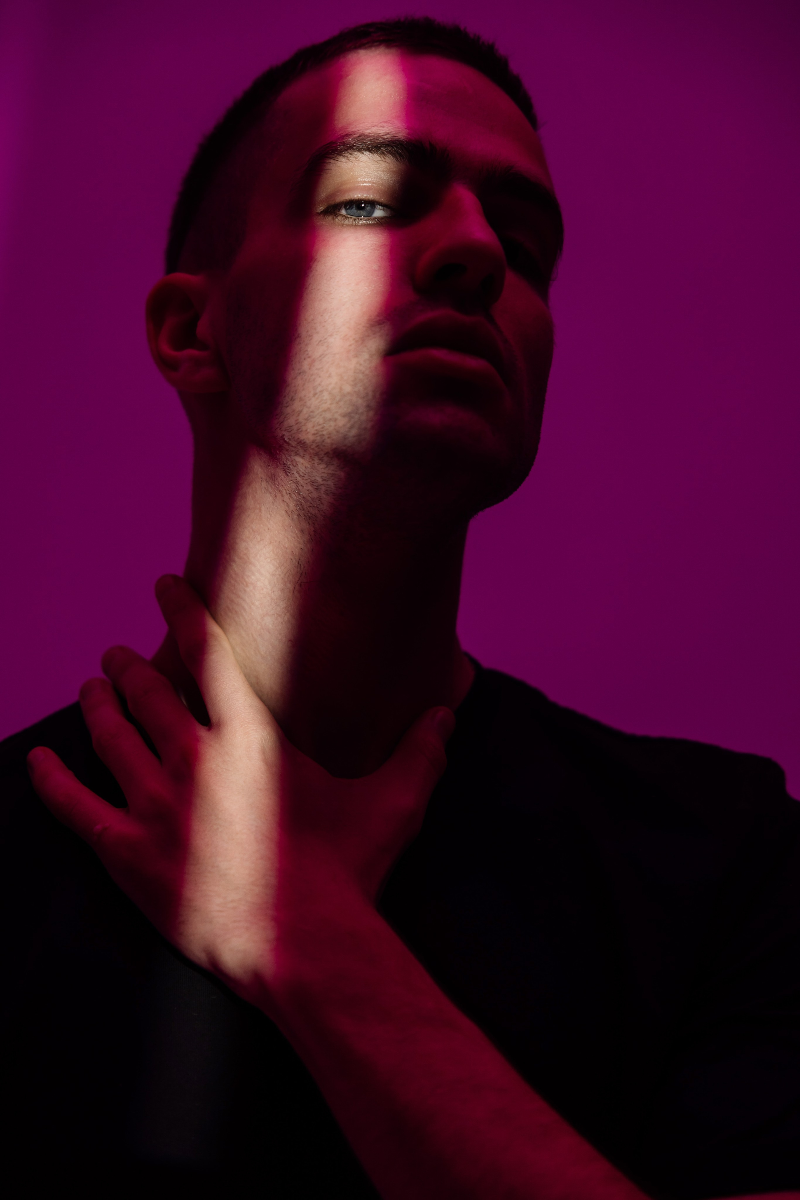 Оффлайн-курсы. Медиашкола Факультет — сеть фотошкол, в которой преподают профессиональные практикующие фотографы с огромным опытом!