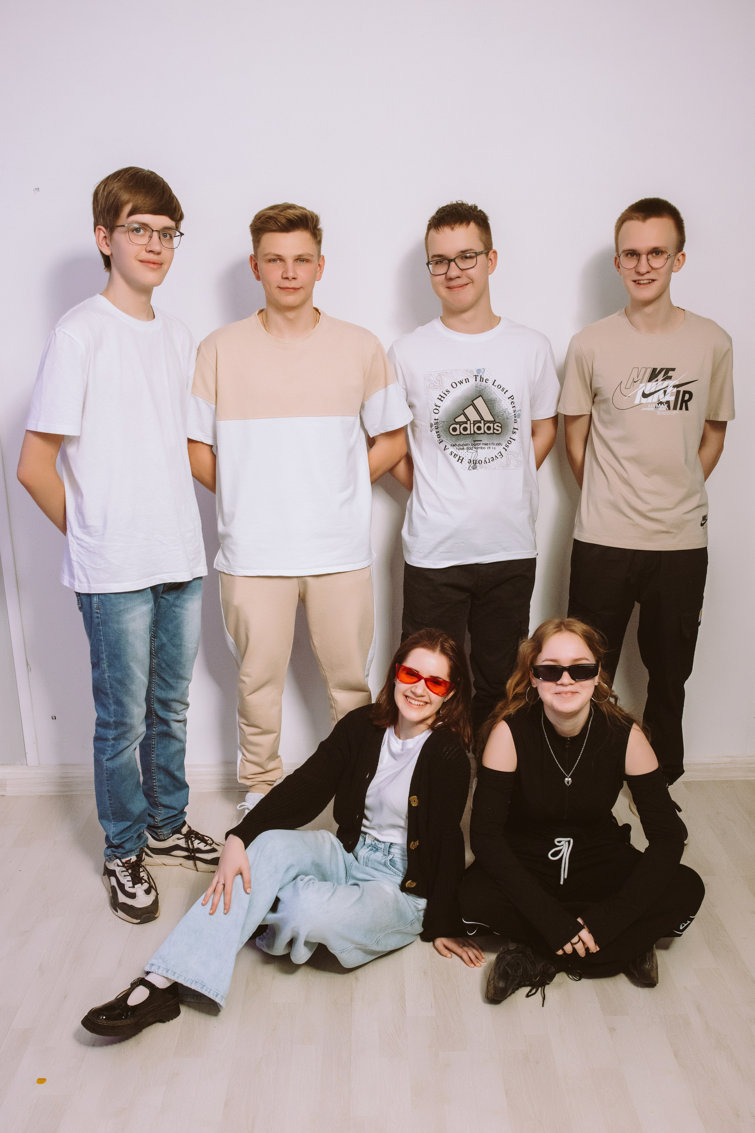 Школа № 12, 11 класс. Выпуск 2024. Студия выпускных альбомов Остров