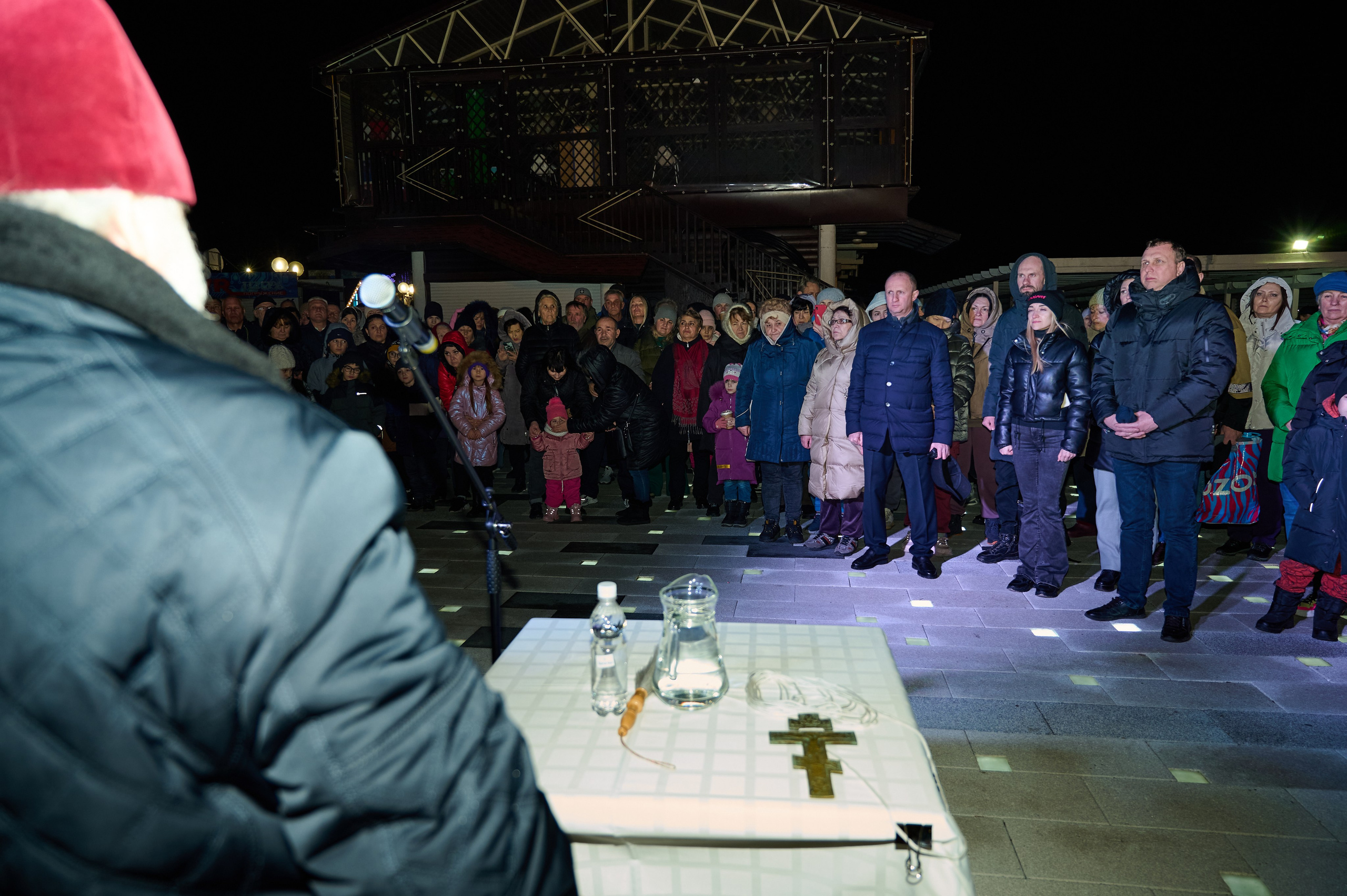 Крещенские купания. Жизнь курорта Кабардинка в фотографиях