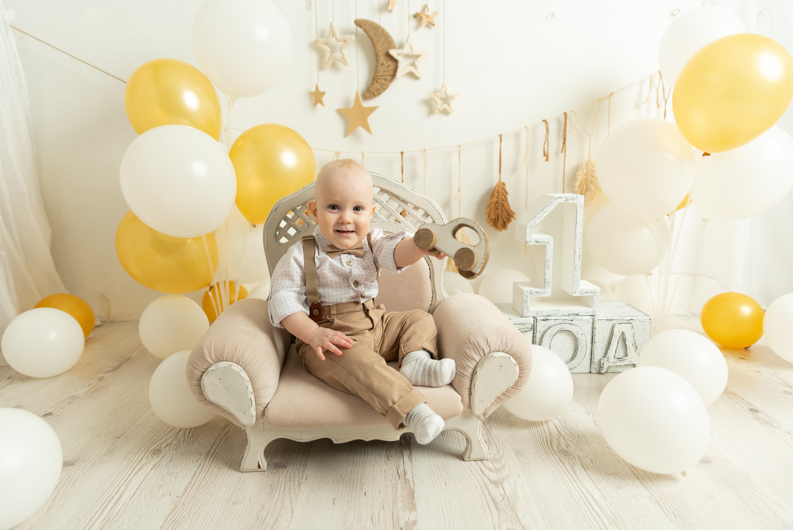 Годовасие пакет «Я И МОЯ СЕМЬЯ» малыш Артемий. Фотограф новорожденных в Нижневартовске Лара Курдюкова