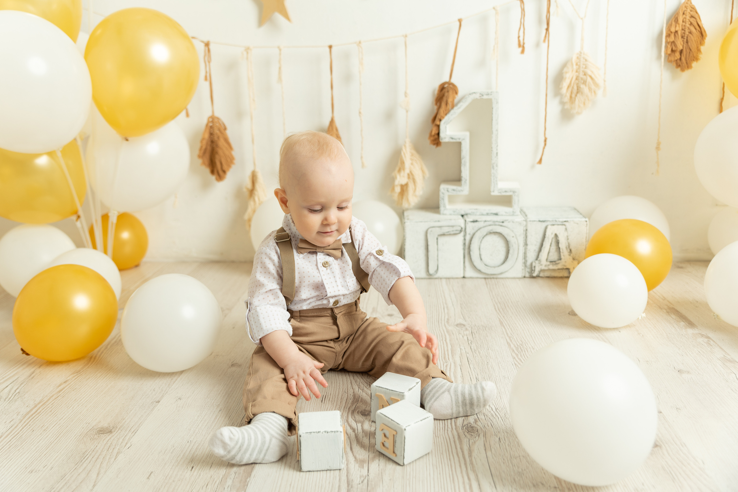 Годовасие пакет «Я И МОЯ СЕМЬЯ» малыш Артемий. Фотограф новорожденных в Нижневартовске Лара Курдюкова