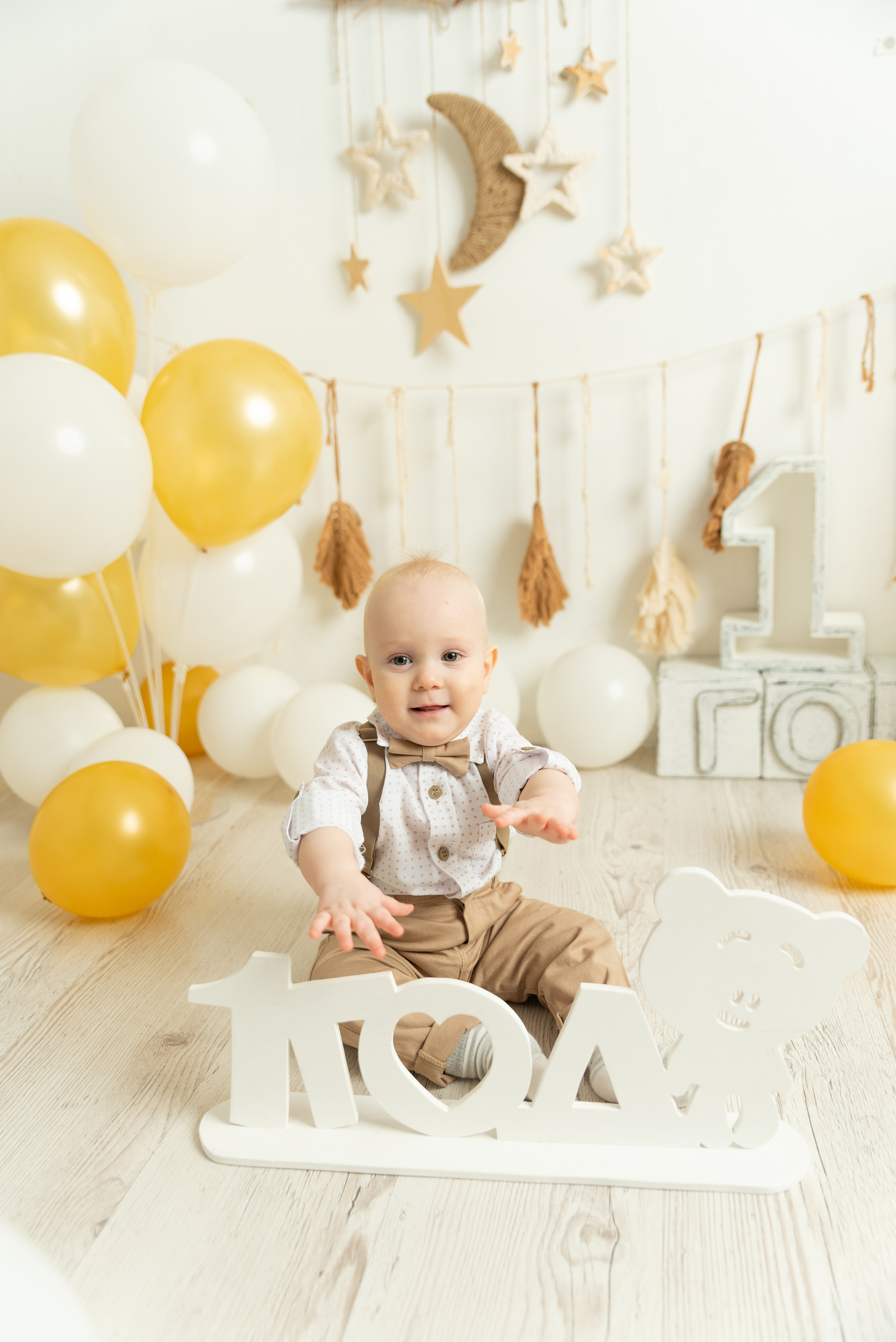 Годовасие пакет «Я И МОЯ СЕМЬЯ» малыш Артемий. Фотограф новорожденных в Нижневартовске Лара Курдюкова