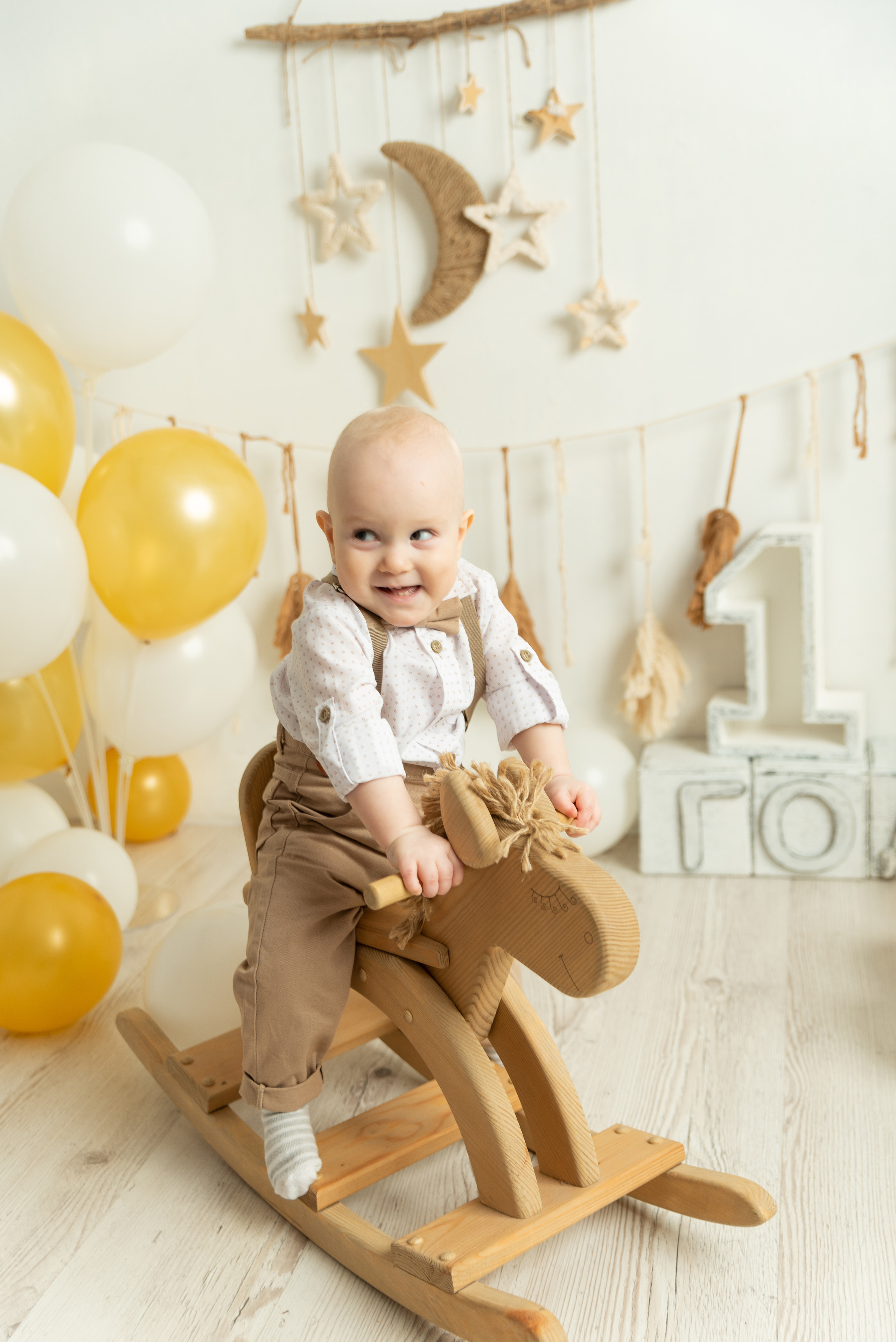 Годовасие пакет «Я И МОЯ СЕМЬЯ» малыш Артемий. Фотограф новорожденных в Нижневартовске Лара Курдюкова