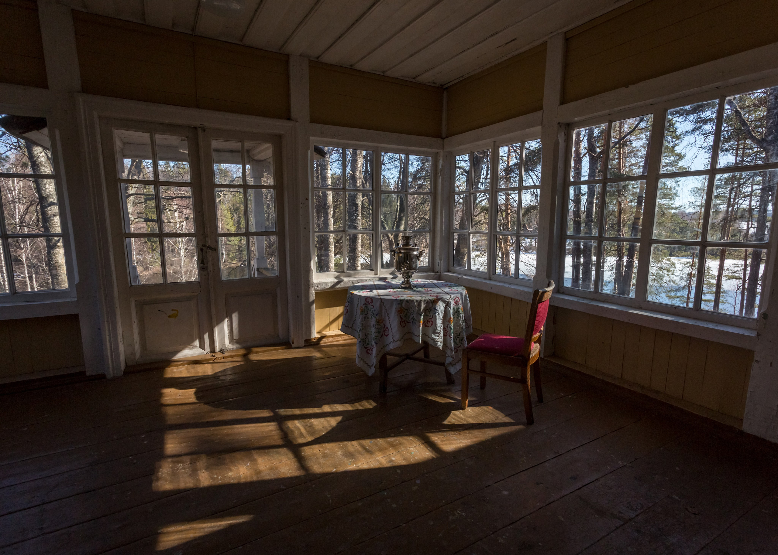 ВЫШНИЙ ВОЛОЧЕК. Контакты