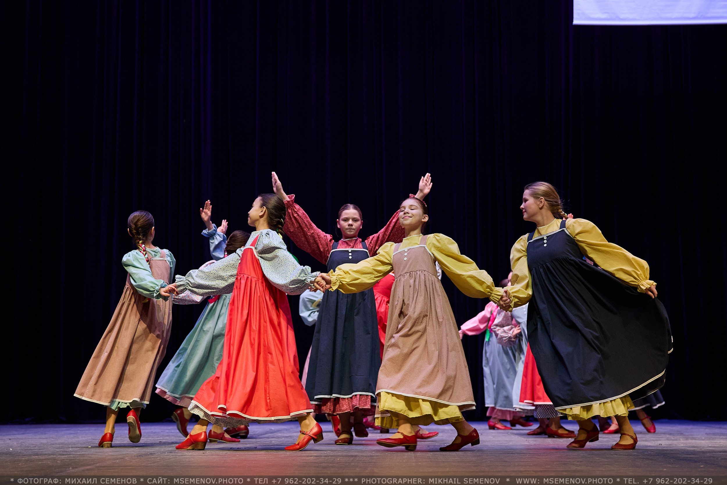 АНОНС фоторепортажа с Конкурса «Союз поколений». Photographer for business Mikhail Semenov. Aqua photo studio, photo school