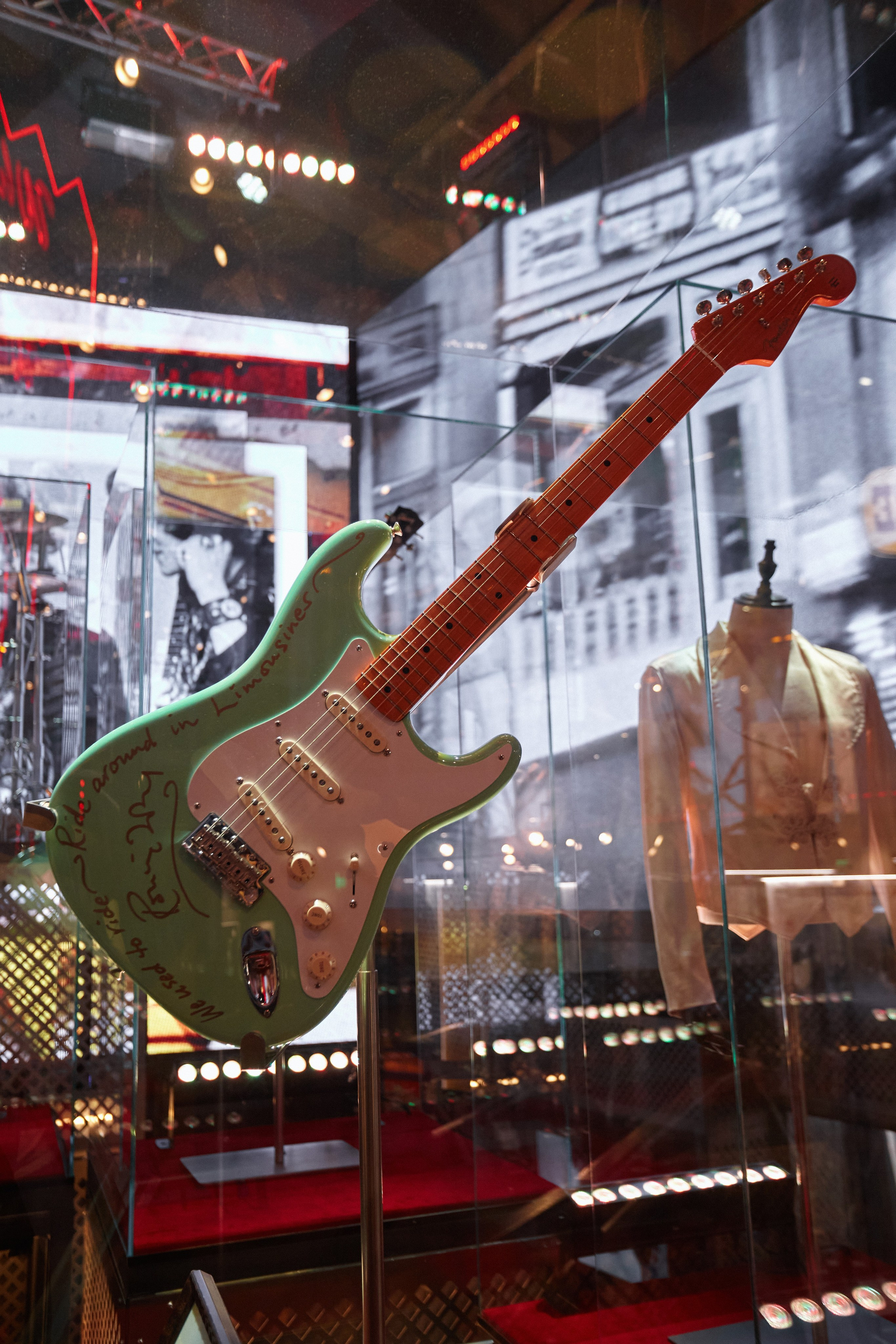 Zvezda House Of Rock. DENISOV ART (фото, видео, дизайн) САМАРА