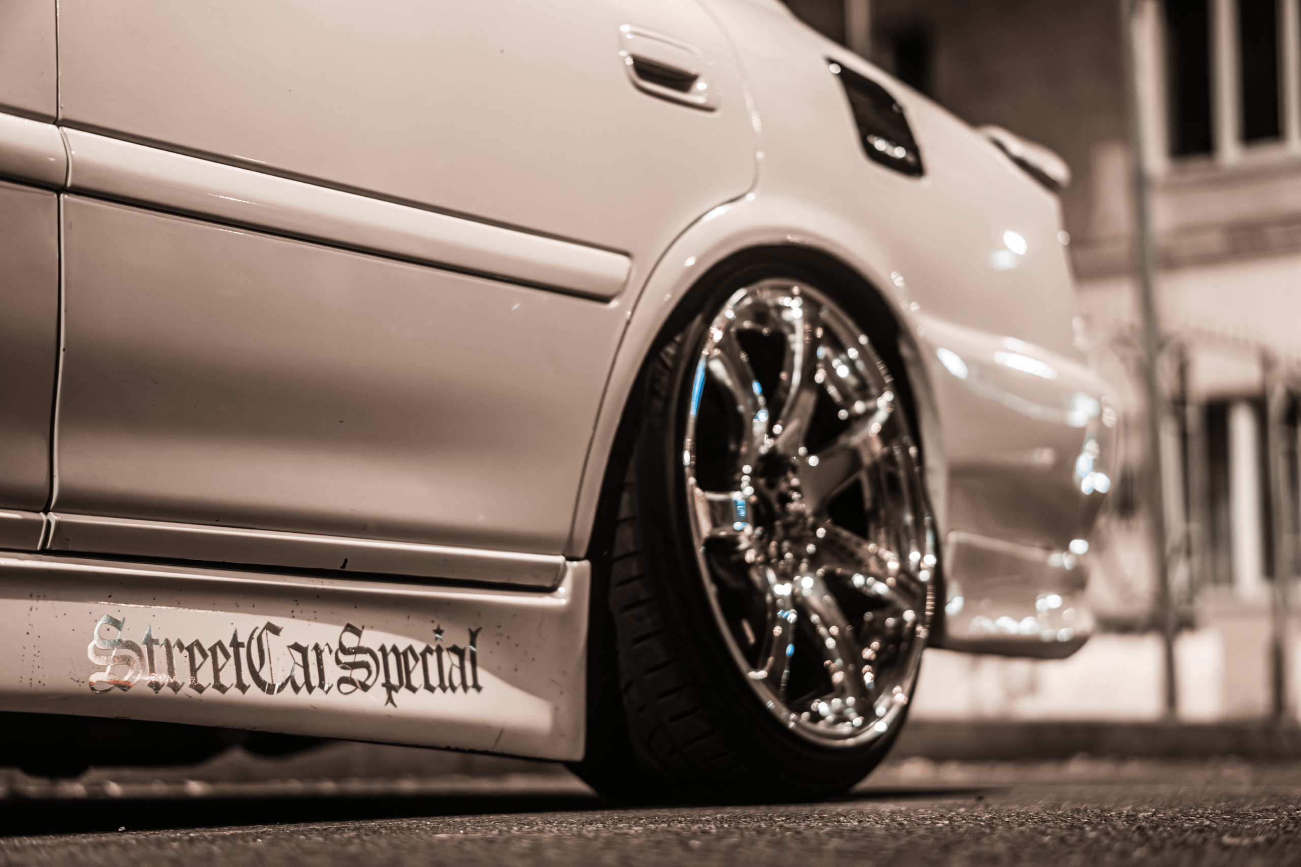 Toyota Chaser JZX100: белая жемчужина