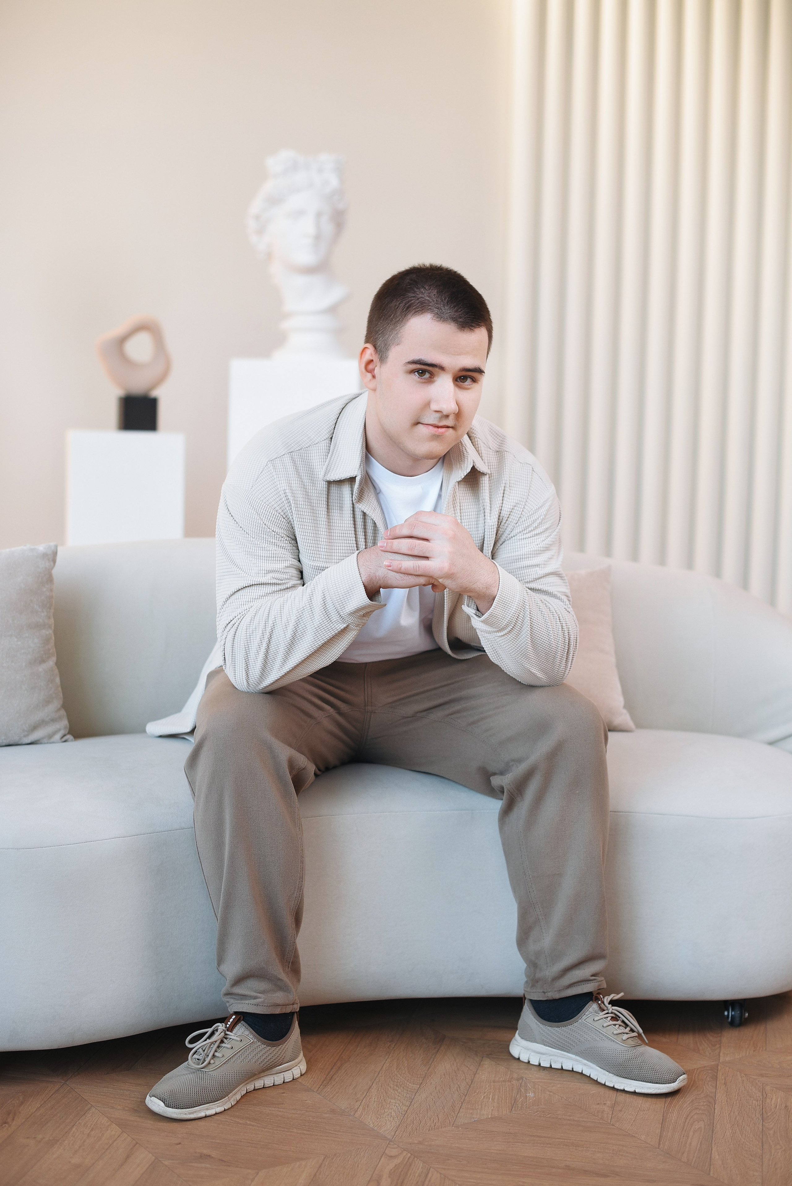 #43 11 а. Выпускные альбомы в Кургане, Твой альбом, Книга