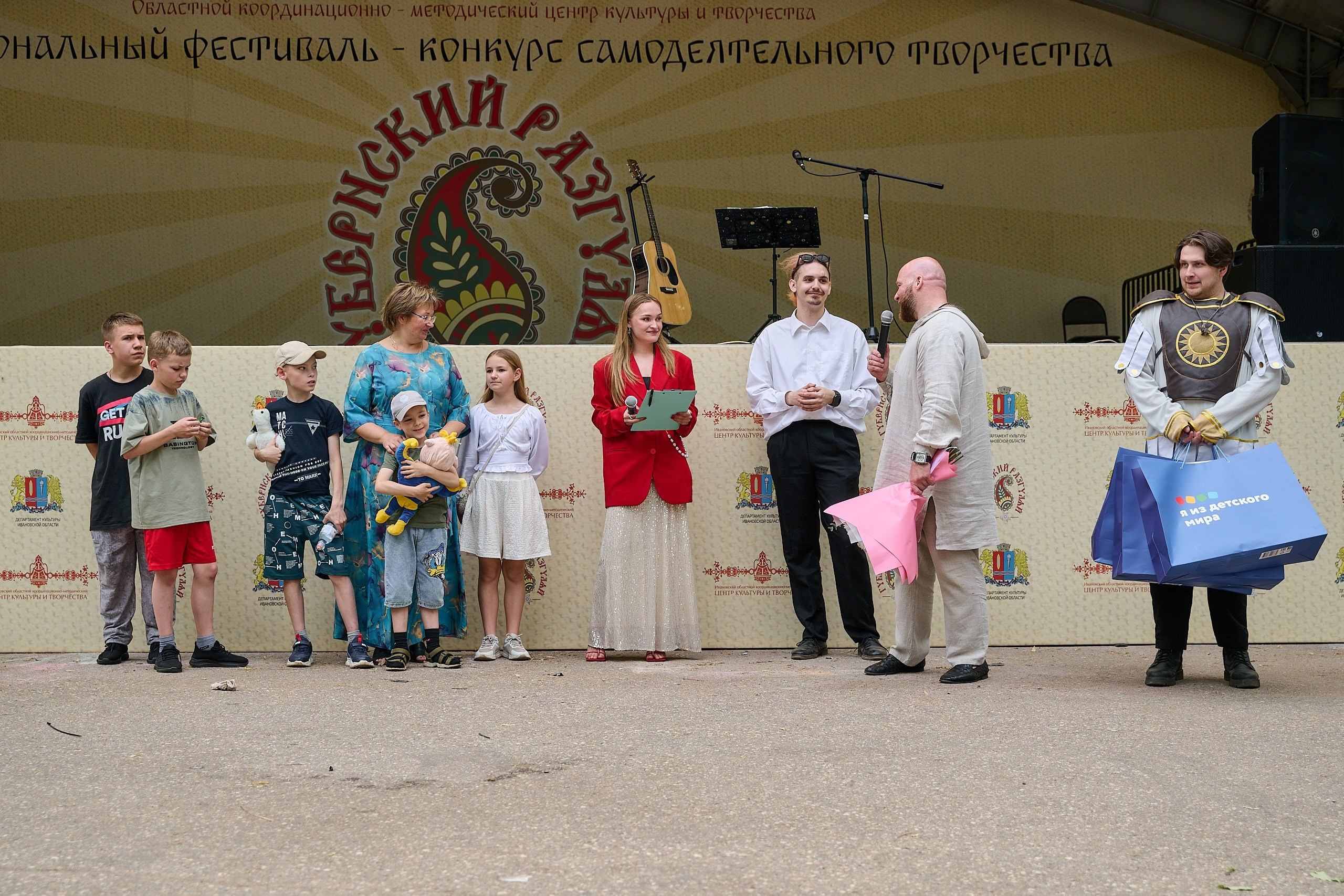 День Защиты детей фонд «Теплота Сердец». Фотограф в Иваново: Каталожная съемка одежды и постельного белья, Wildberries