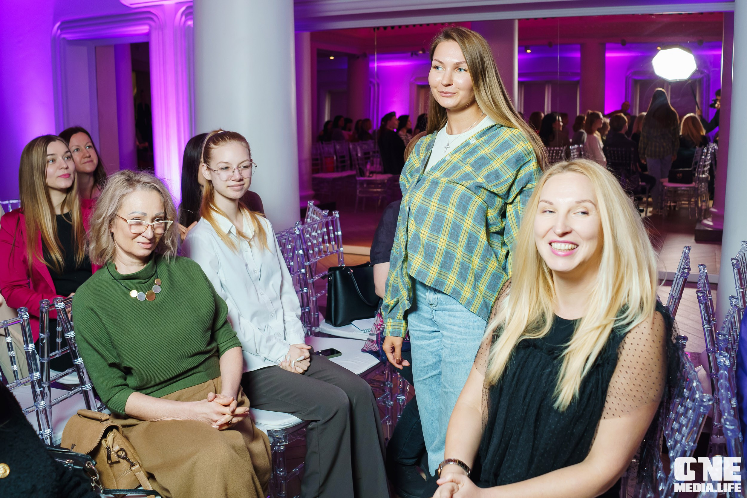 Форум Мой Бизнес — ДЕВИЧНИК. One Media Life: фоторепортажи, фотоотчеты с мероприятий и заведений