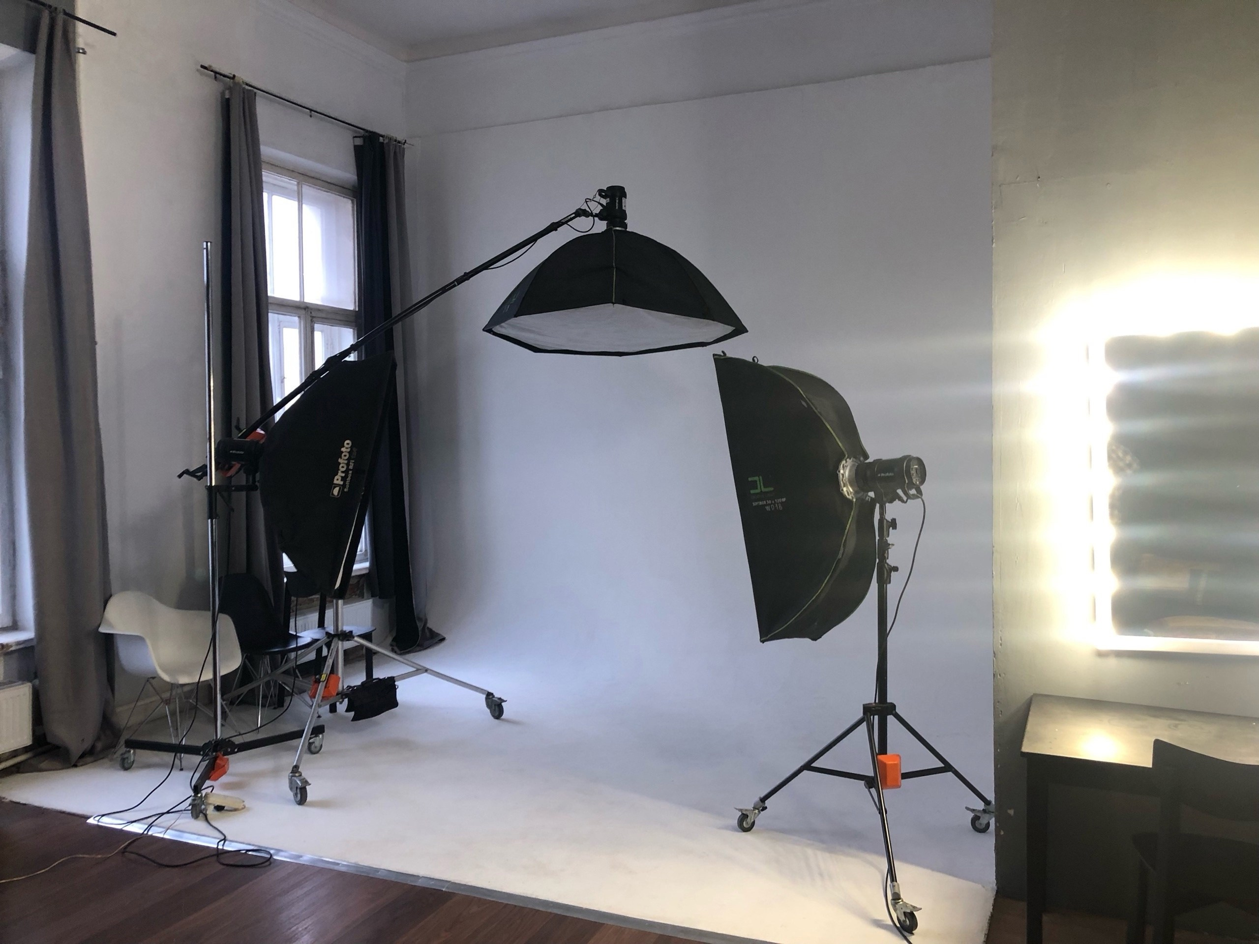 ЧБ. Фотостудия Di studio