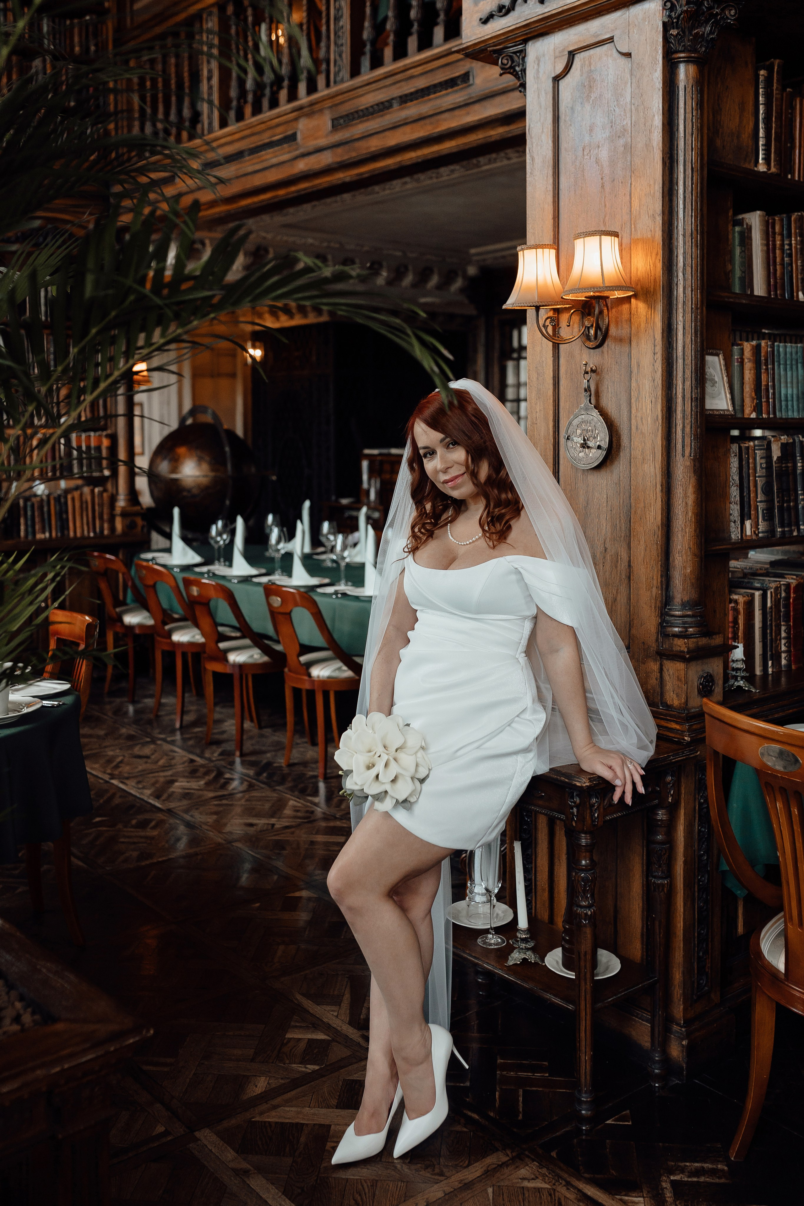 Свадебная фотосессия в ресторане «Кафе Пушкинъ»