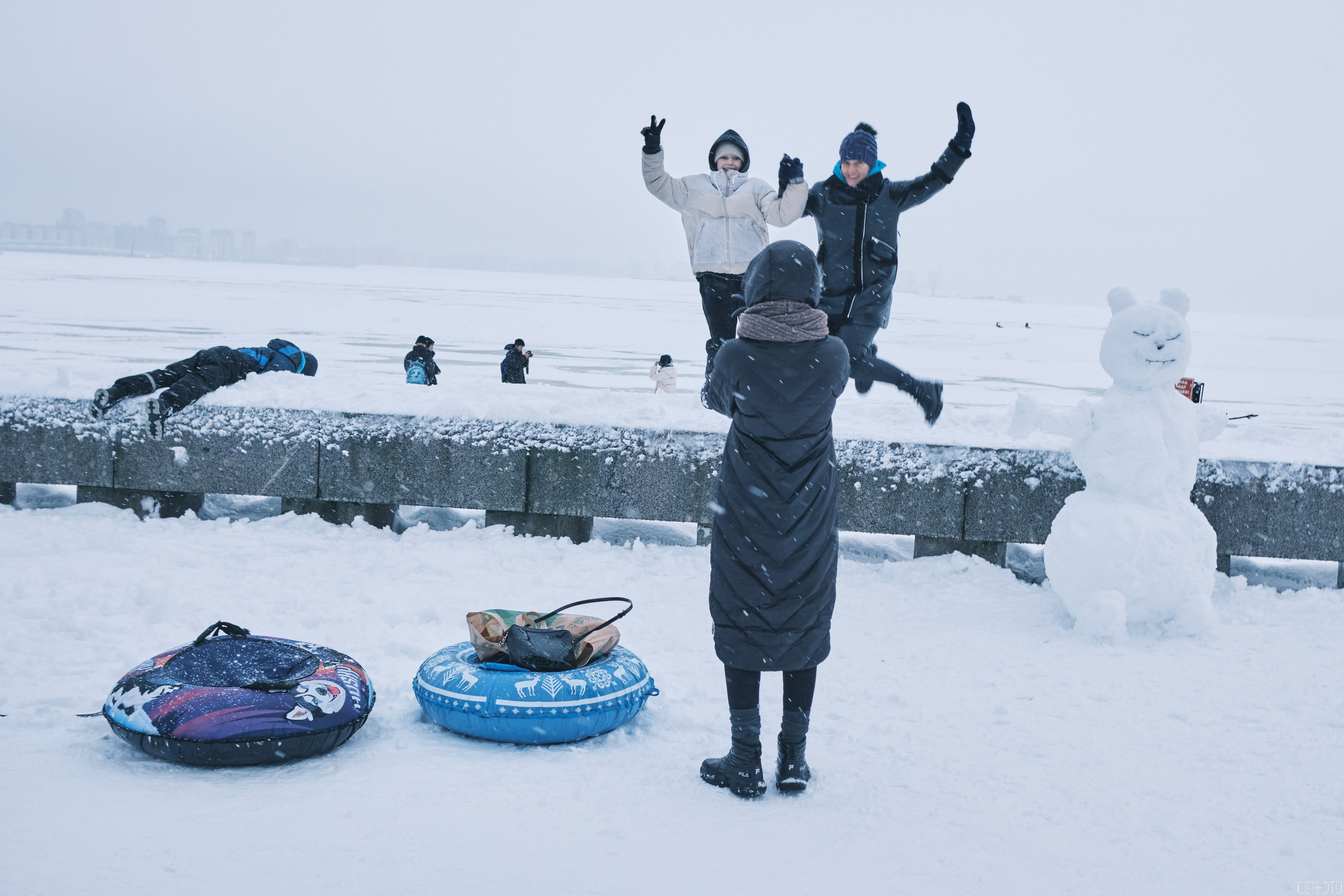 Снег и туман в Санкт-Петербурге. Фотографъ Сергѣевъ. Поймать мгновеніе