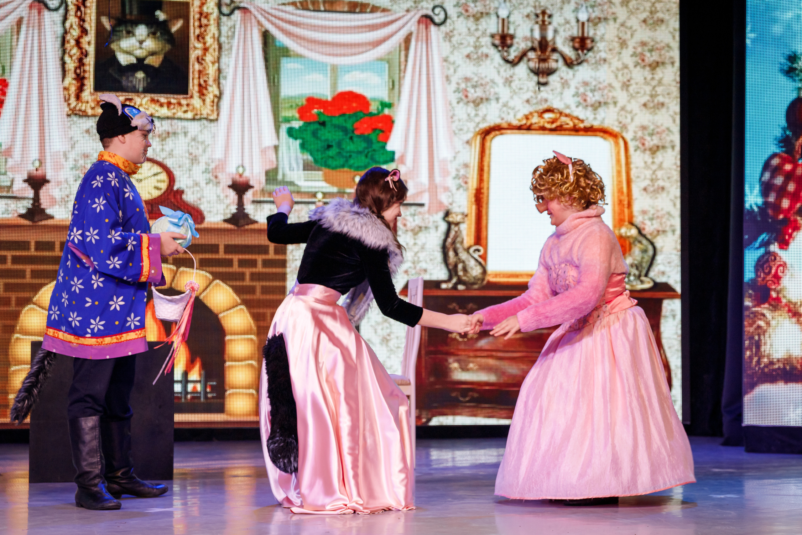 «Кошкин дом». Марина Ушакова. Фотограф. Выпускные альбомы. г. Краснодар