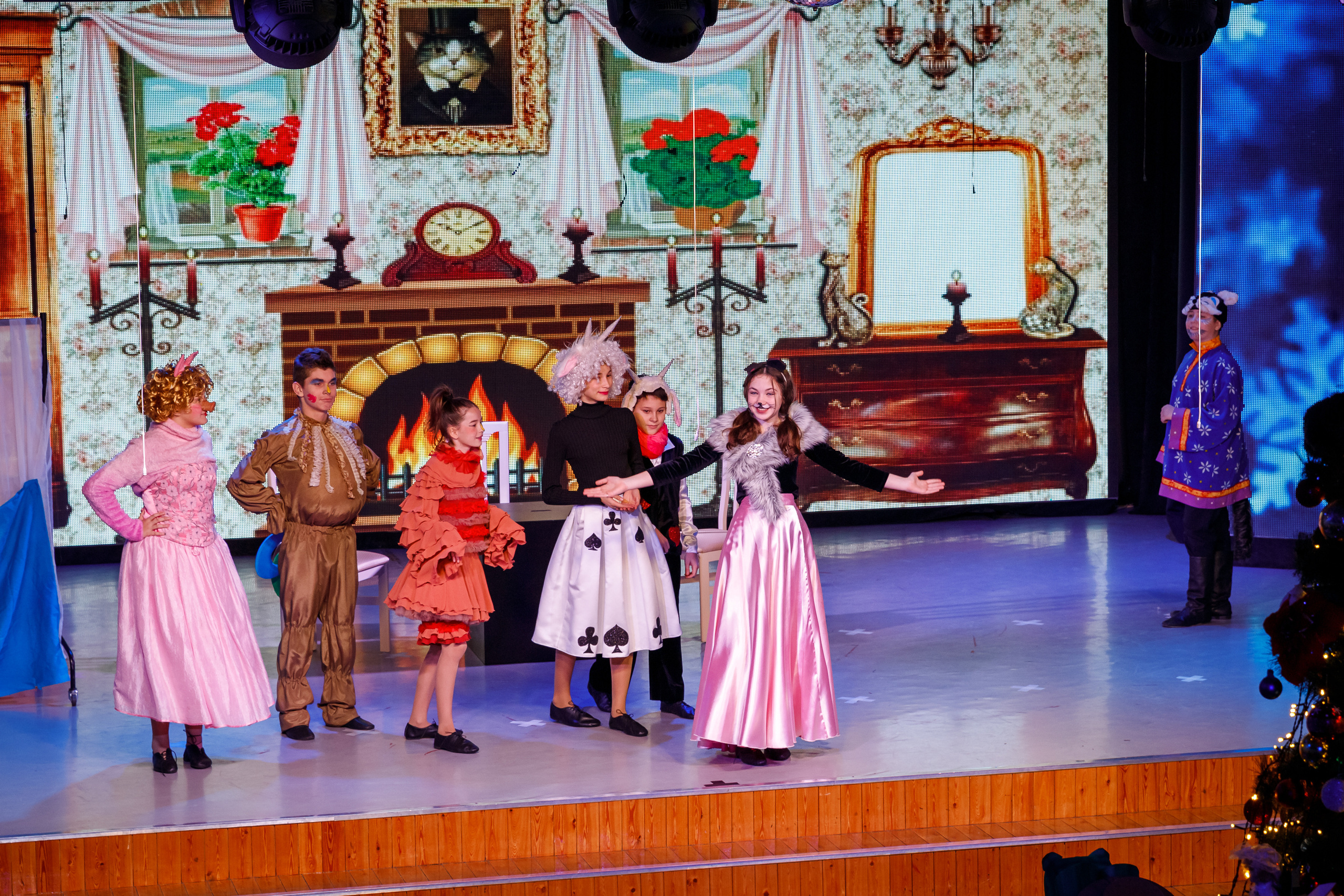 «Кошкин дом». Марина Ушакова. Фотограф. Выпускные альбомы. г. Краснодар