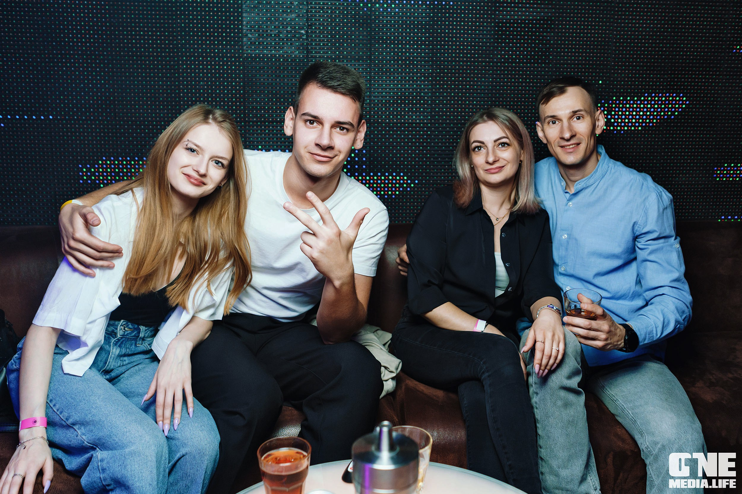 Фоторепортаж из Планеты. One Media Life: фоторепортажи, фотоотчеты с мероприятий и заведений