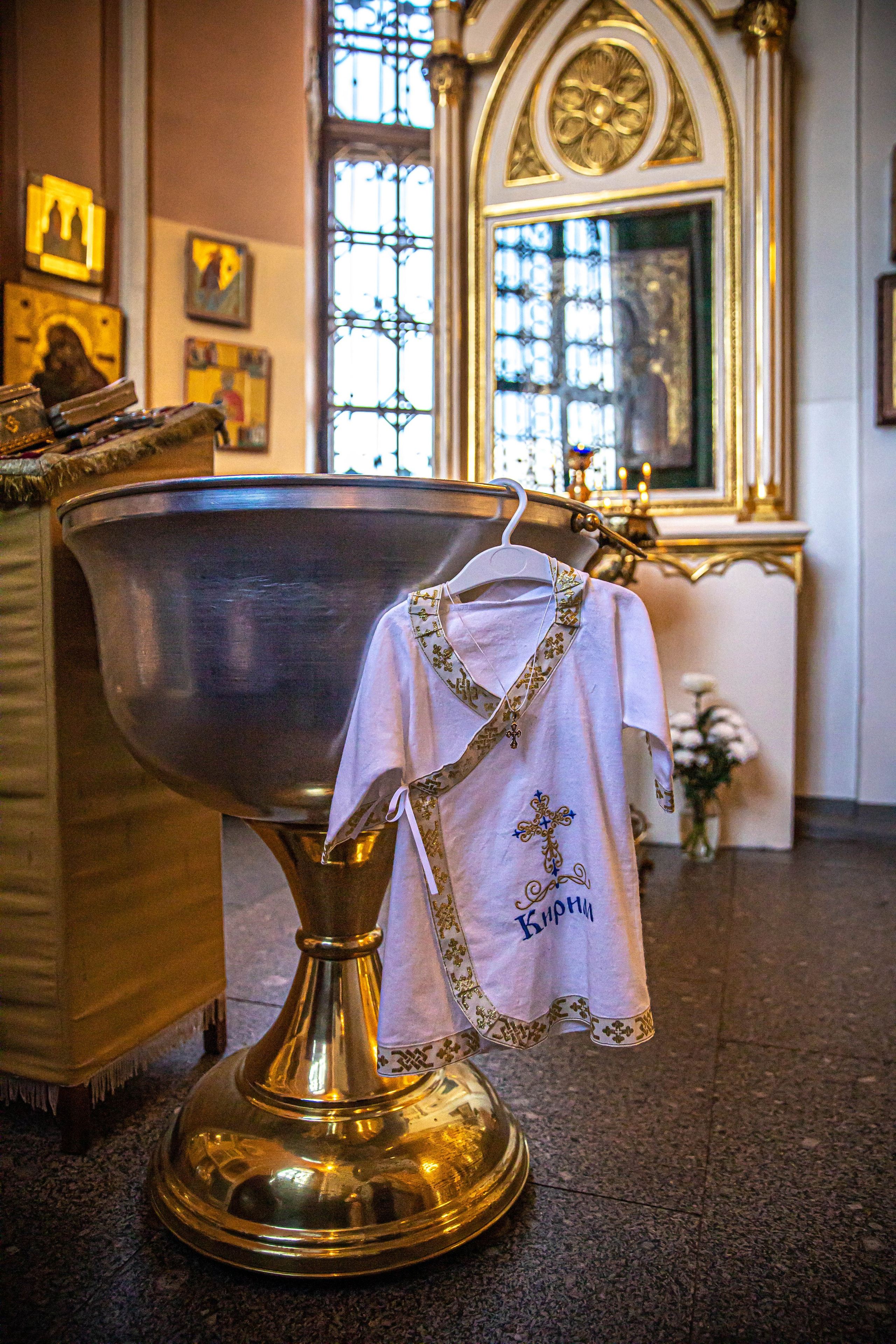 Мл. Кирилл. Крещение в Чесменской церкви. ФОТОГРАФ РАДОСТИ Фотосессия в студии СПб. Портретный фотограф — Юрий Торлопов