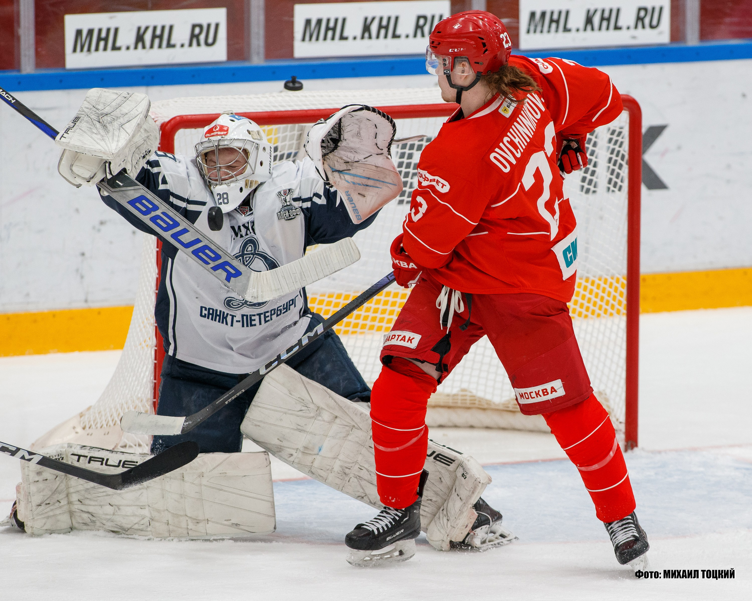 Фоторепортаж Плей-офф МХЛ. МХК Спартак (Москва) — МХК Динамо (Санкт-Петербург). Михаил Тоцкий портретный и репортажный фотограф в Москве