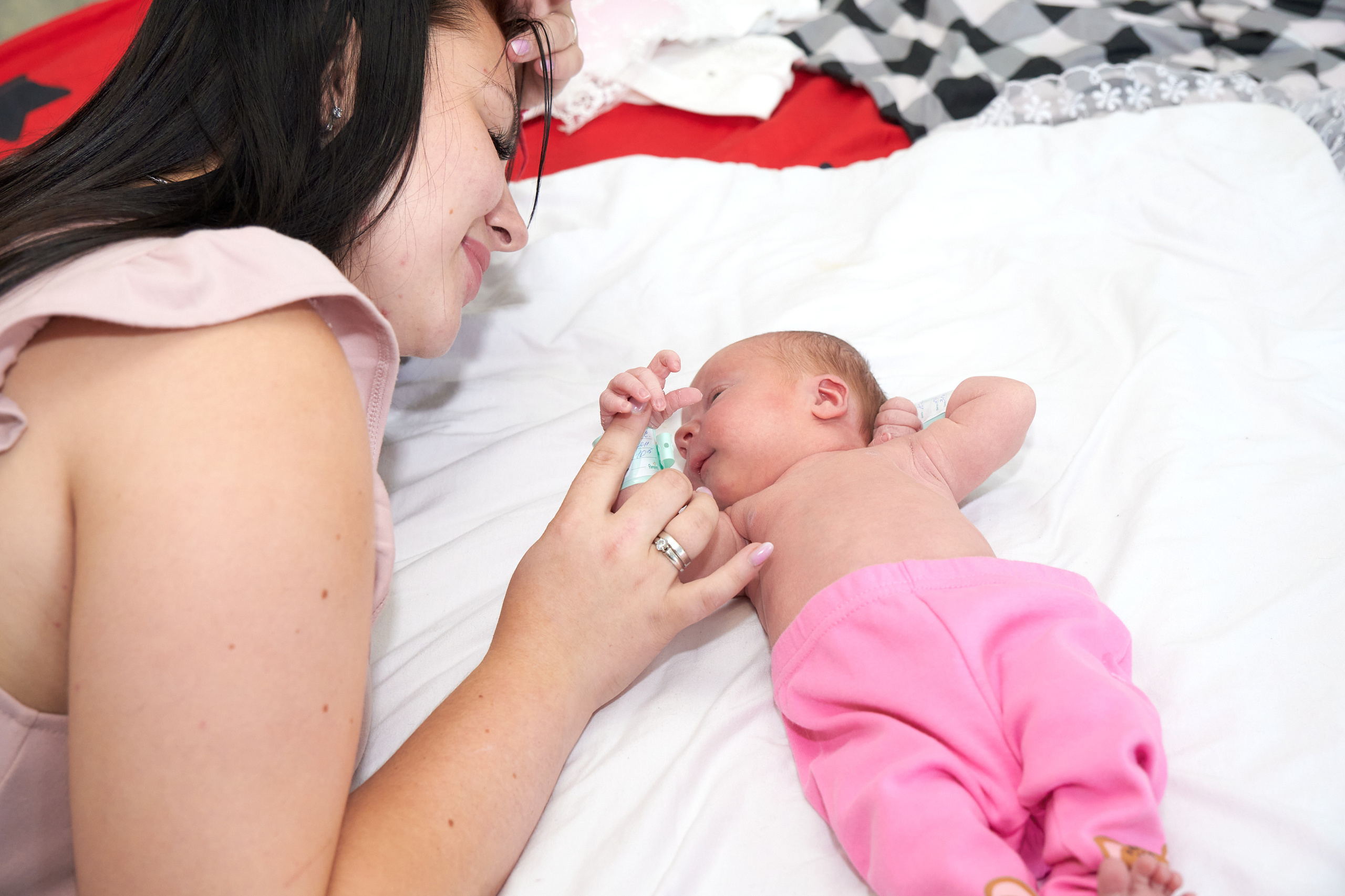 Выписка из роддома. Семейный фотограф Владимир Просвиркин. г. Самара