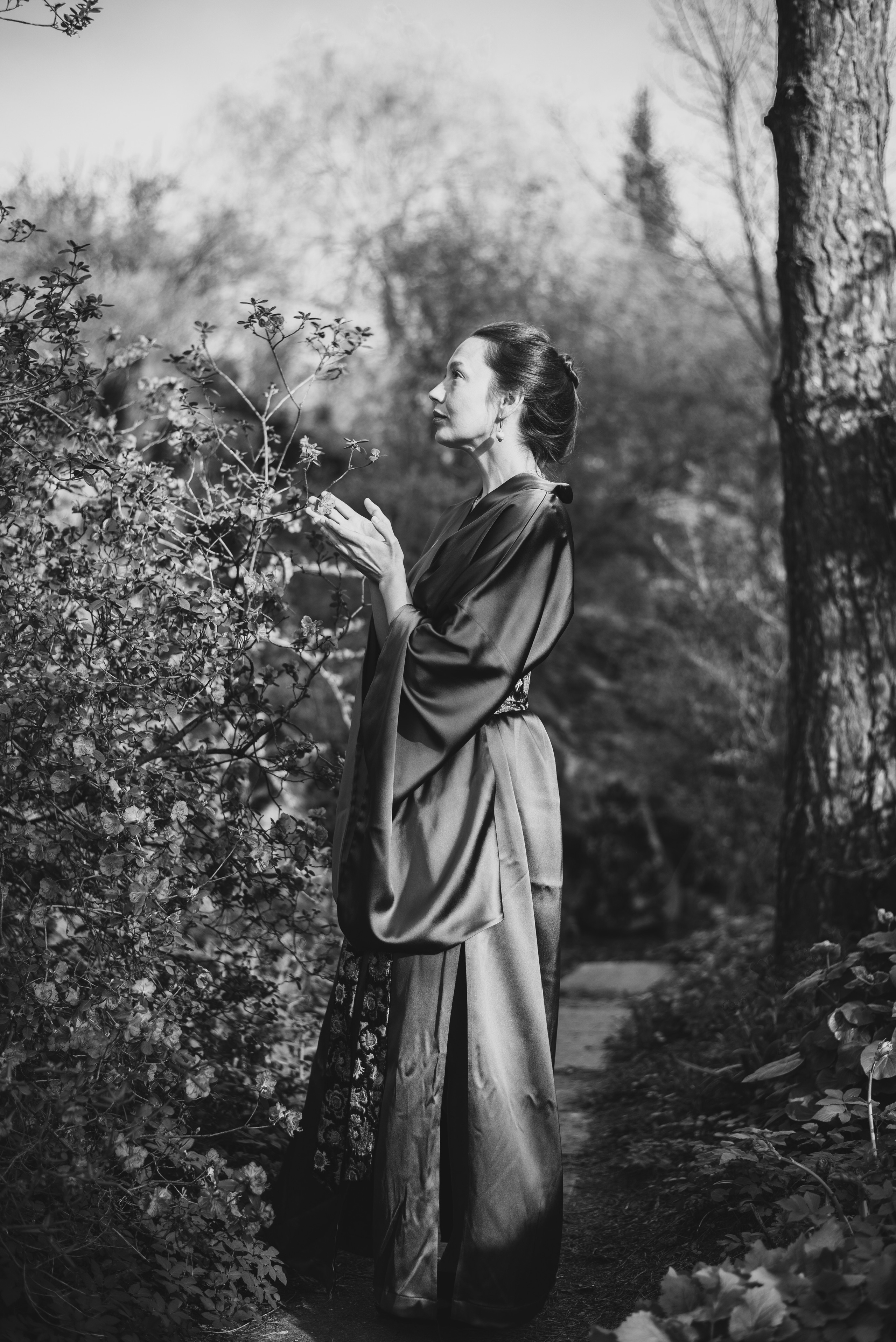 Женская фотосессия в Ботаническом саду МГУ. Фотограф • Фототерапевт г. Москва