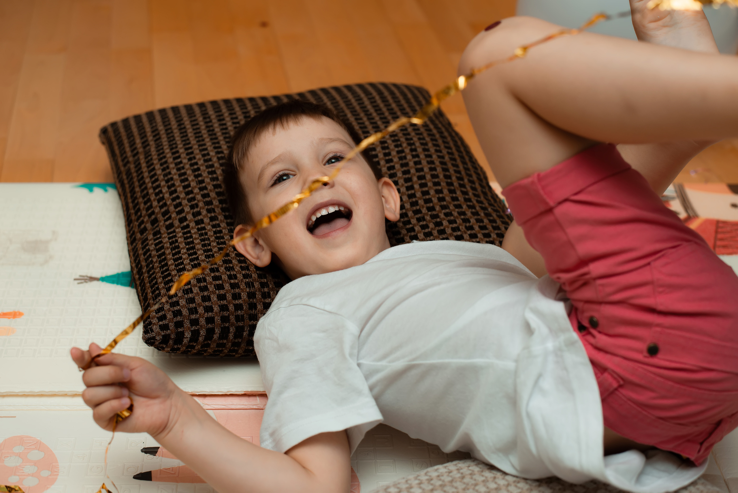Домашняя семейная съемка на годик дочки. Фотограф • Фототерапевт г. Москва