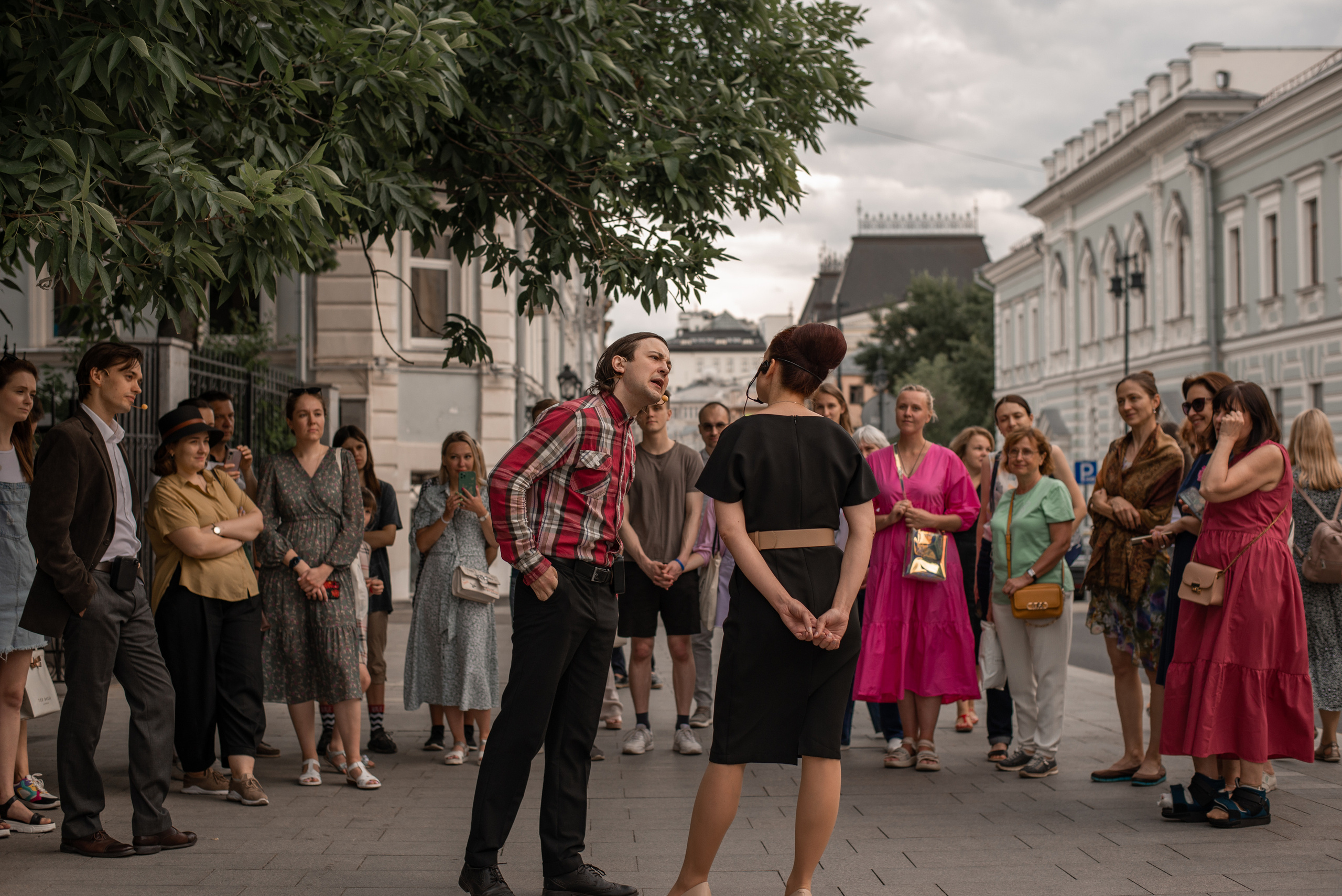 Спектакльпешком «Настроение Оттепель». Фотограф • Фототерапевт г. Москва