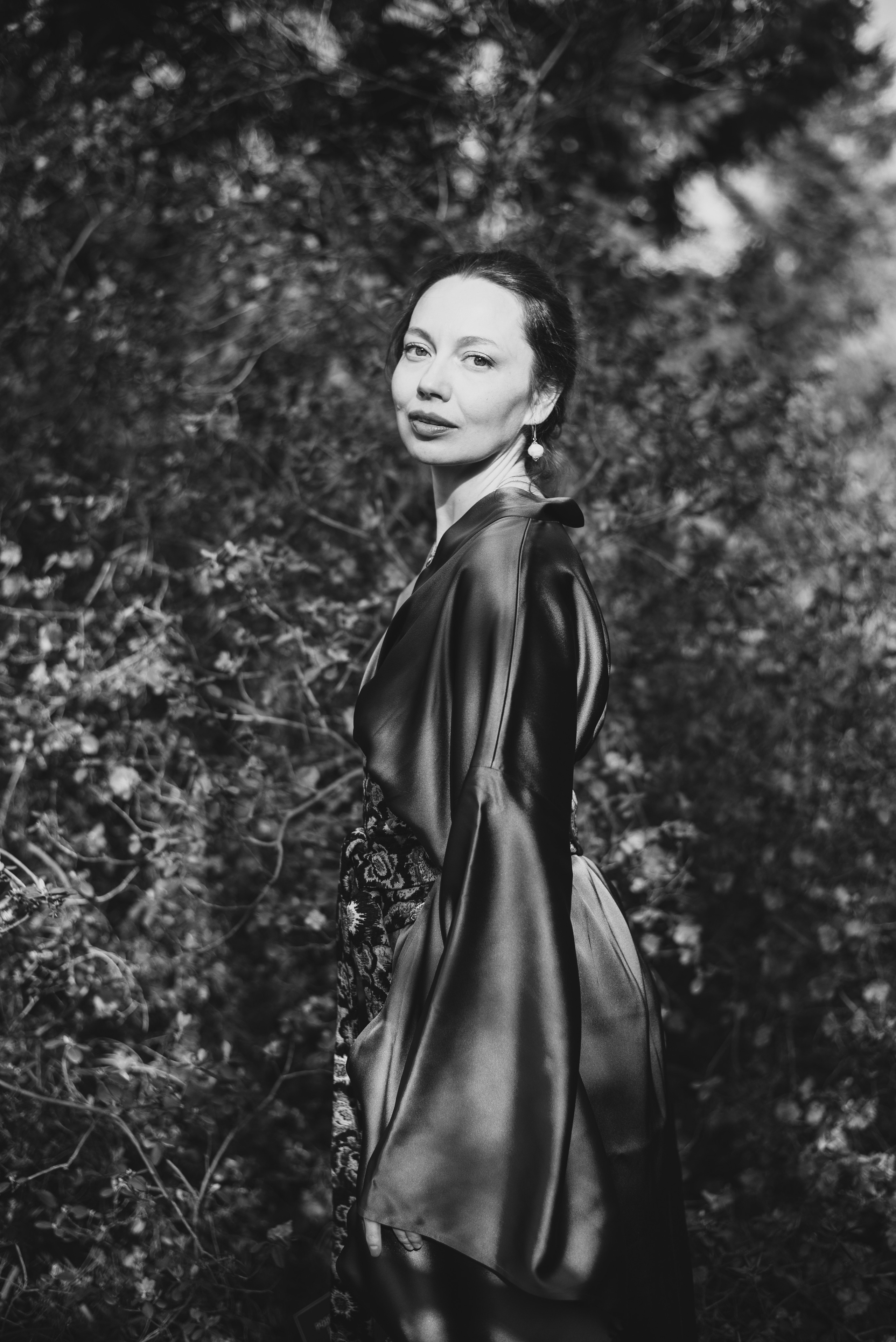 Женская фотосессия в Ботаническом саду МГУ. Фотограф • Фототерапевт г. Москва