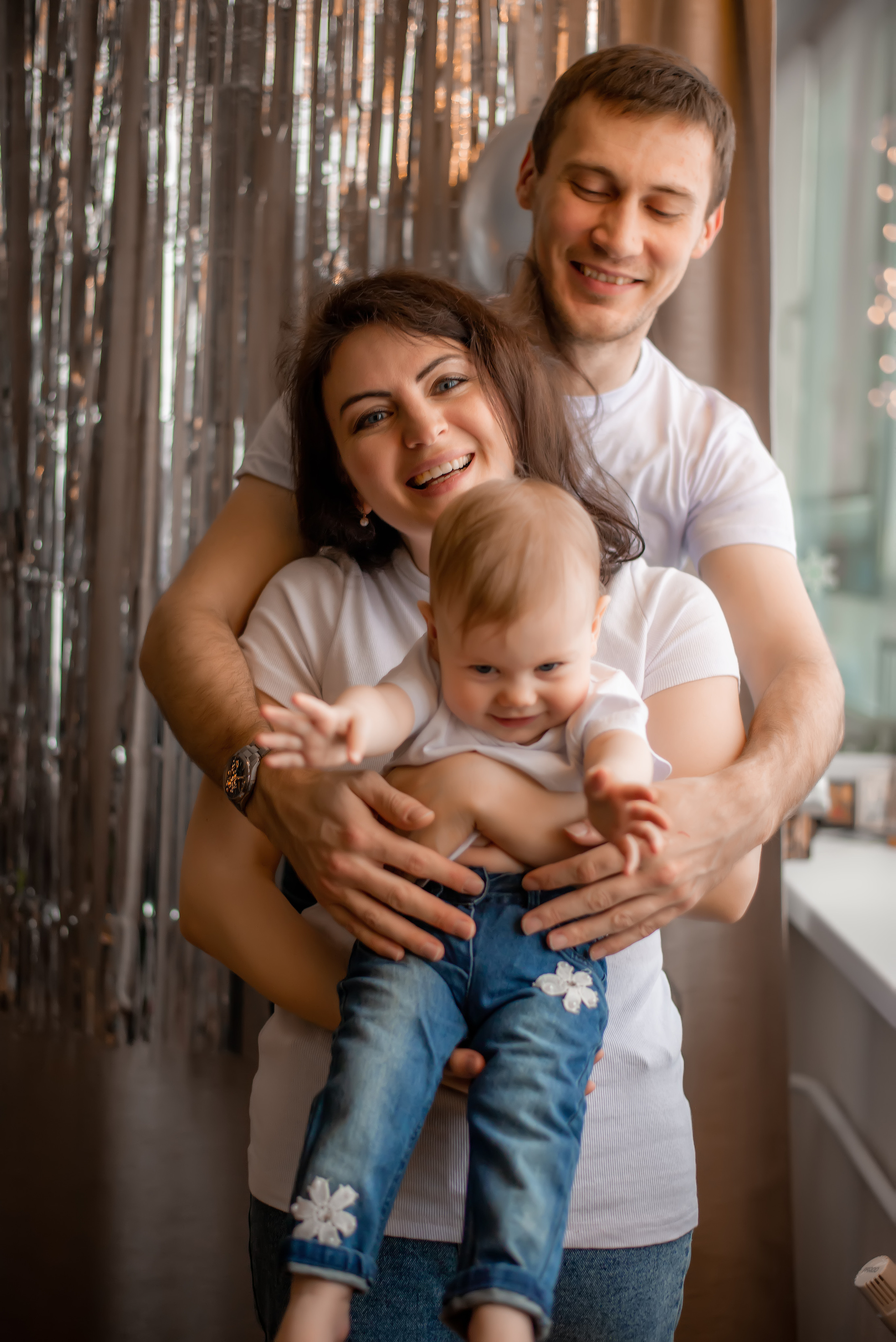 Домашняя семейная съемка на годовасие дочки. Фотограф • Фототерапевт г. Москва