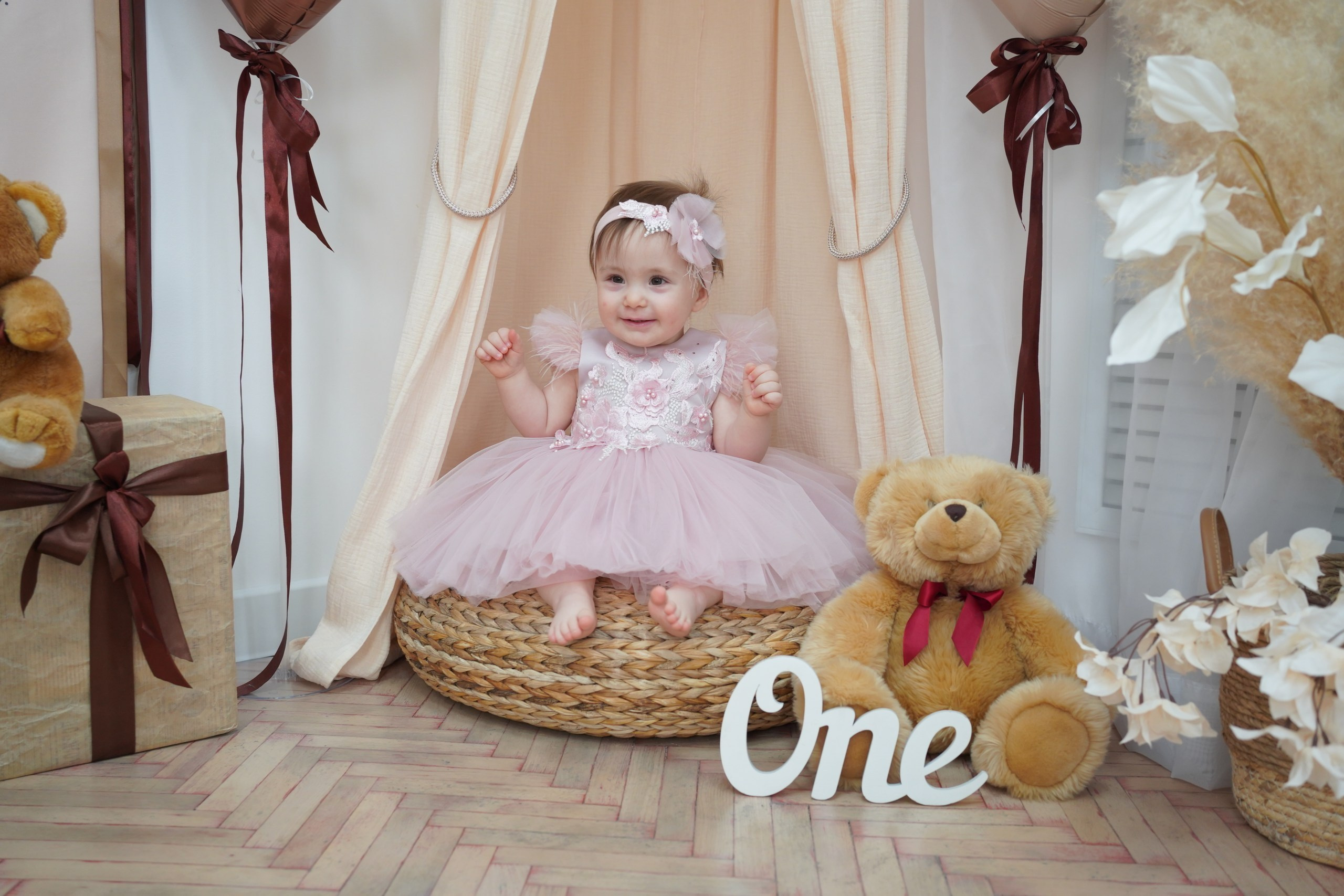 Фотоссесия на Годик для Девочки. Детская Фотостудия ГОДОВАСИКИ в Санкт-Петербурге фотосесия на годик