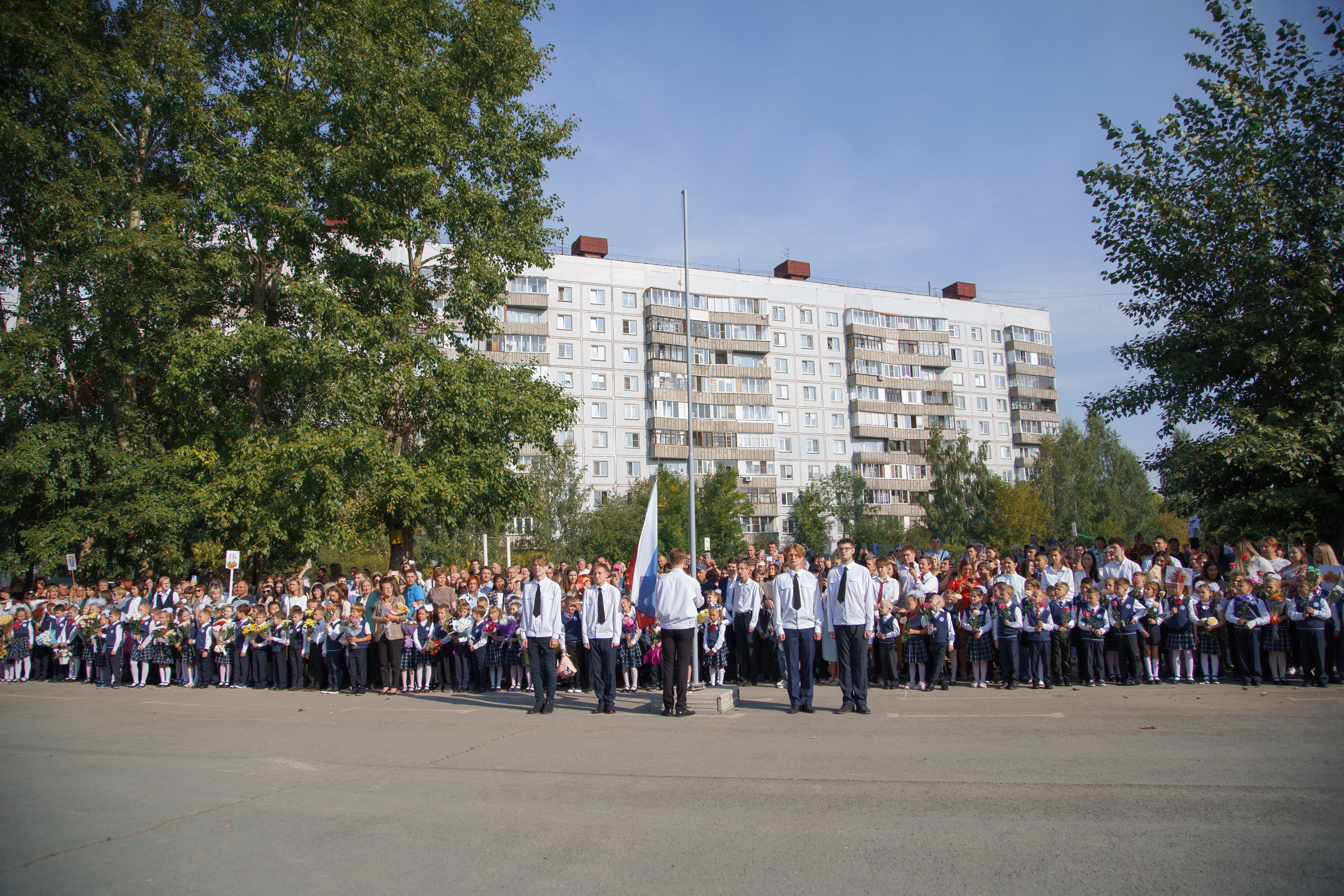 1 сентября. Лицей 28. Фотомастерская Воробьевых