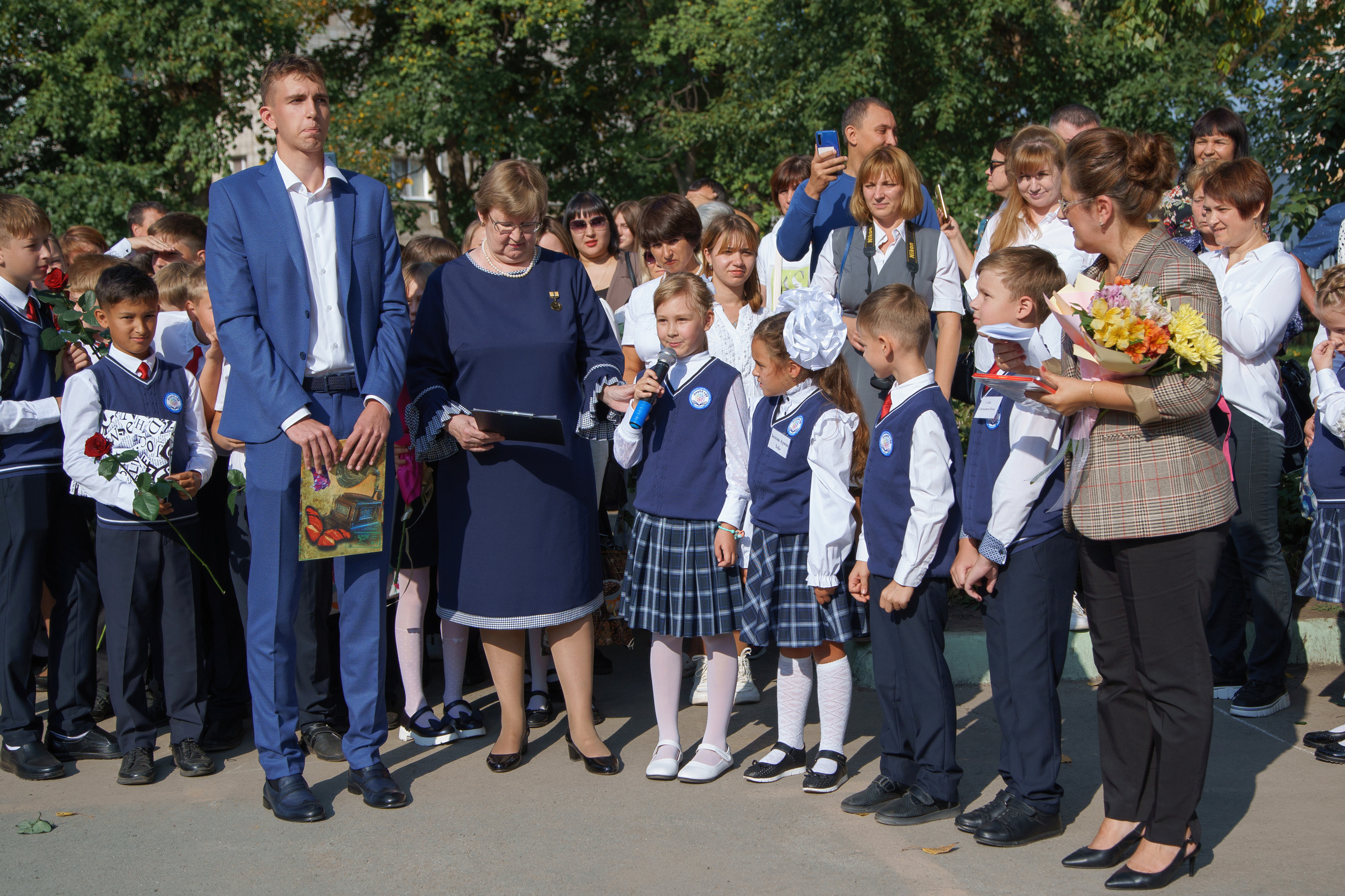 1 сентября. Лицей 28. Фотомастерская Воробьевых