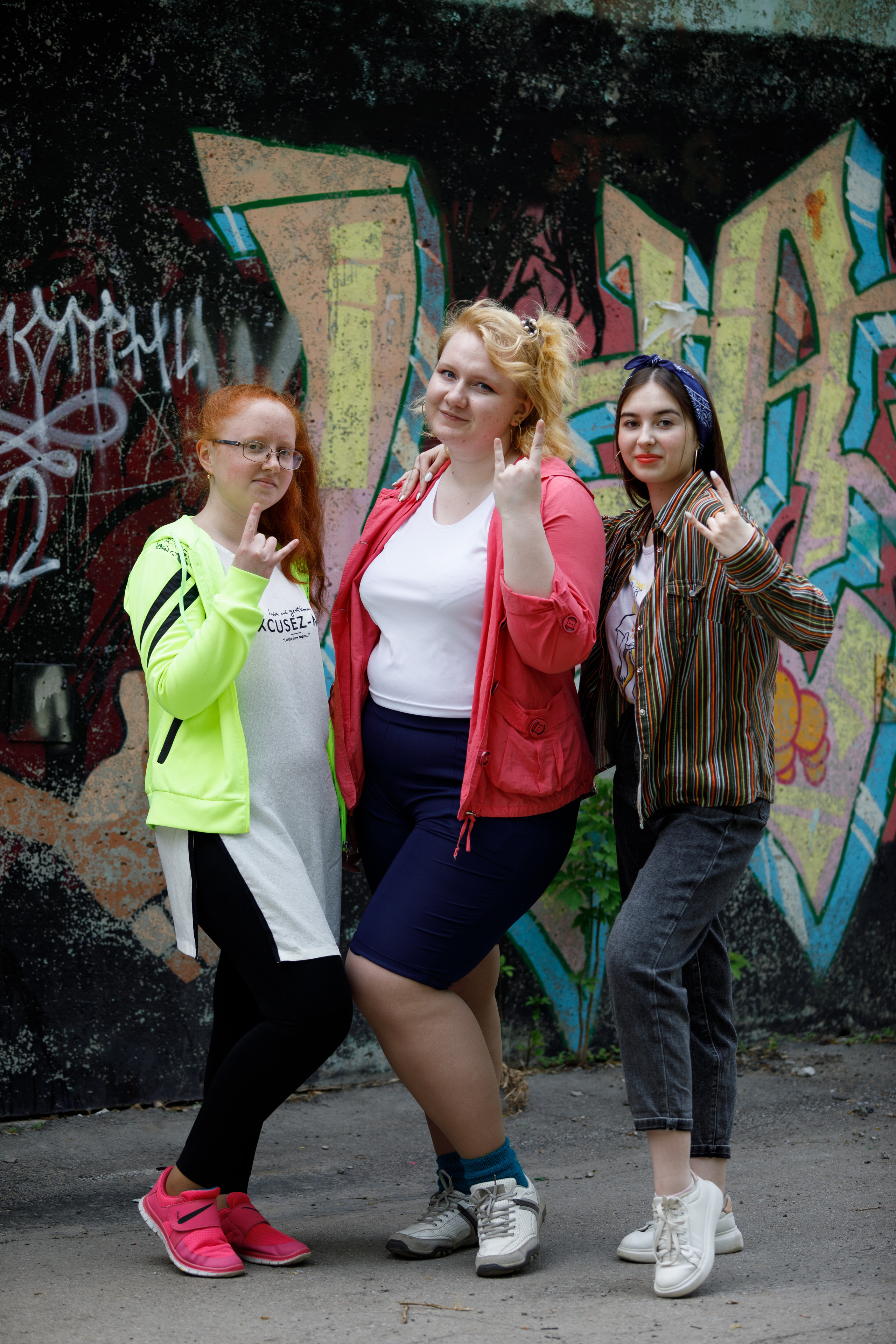 Фотосессия в стиле 90-х для выпускников. Фотомастерская Воробьевых