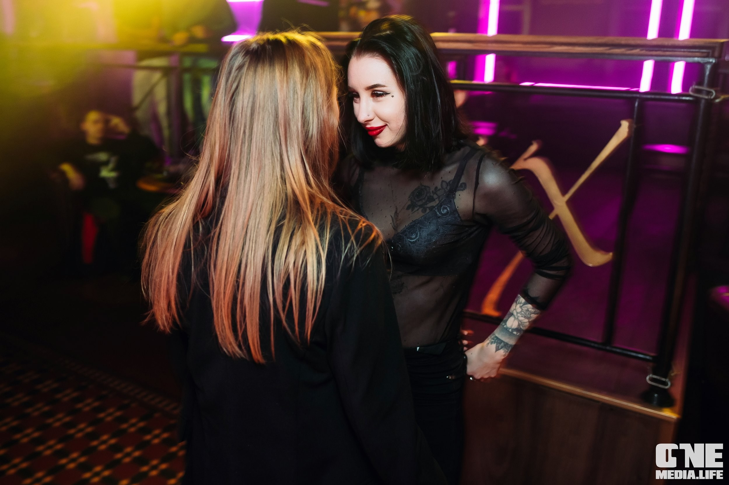 Фоторепортаж из бара XxxX. One Media Life: фоторепортажи, фотоотчеты с мероприятий и заведений