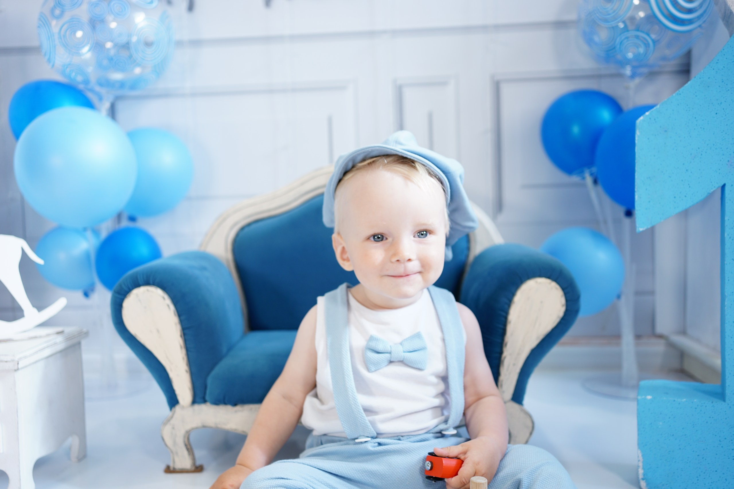 Детская Фотостудия ГОДОВАСИКИ в Санкт-Петербурге фотосесия на годик