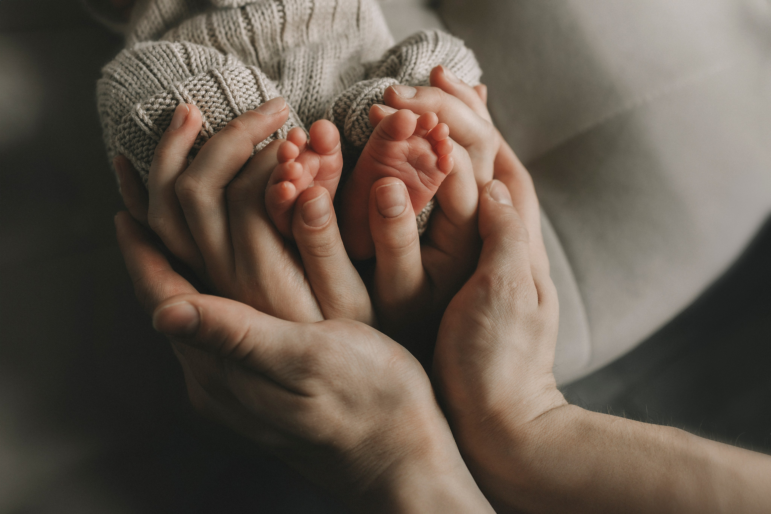 Фотосессия новорожденного малыша Алены Косторной и Георгия Куницы. Фотограф новорожденных в Москве Кристина Левит