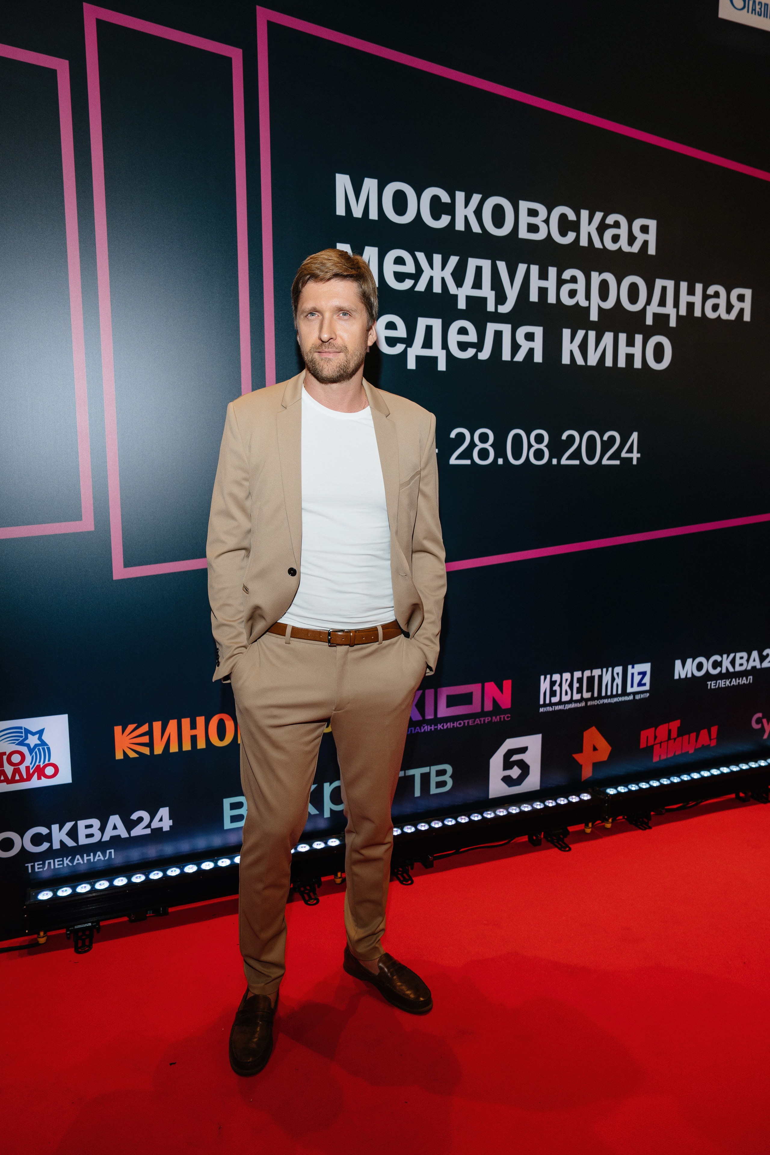 СВЕТСКАЯ ХРОНИКА. Фотограф Ян Сылка