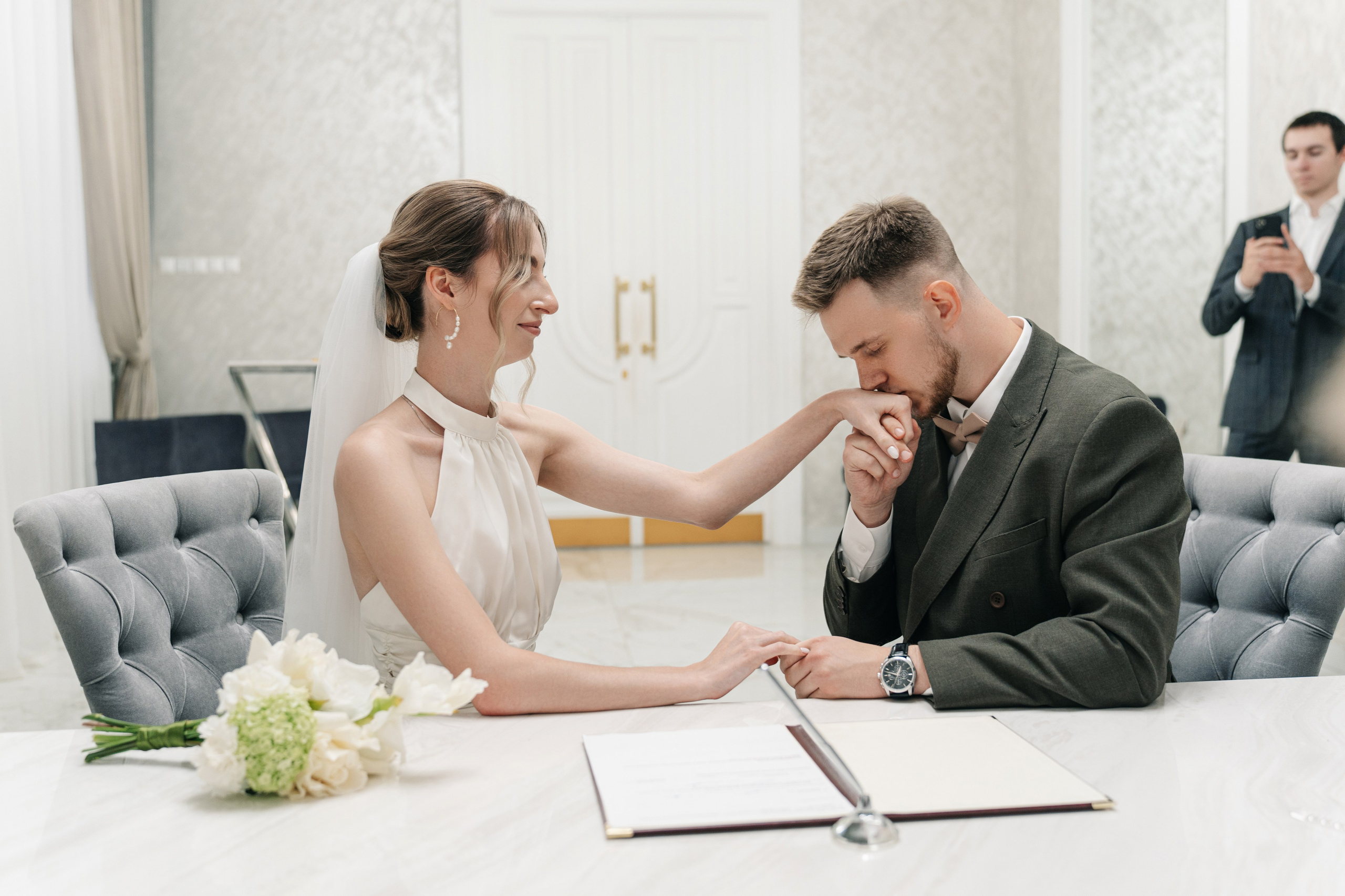 Свадебная фотосессия в Кутузовском ЗАГС